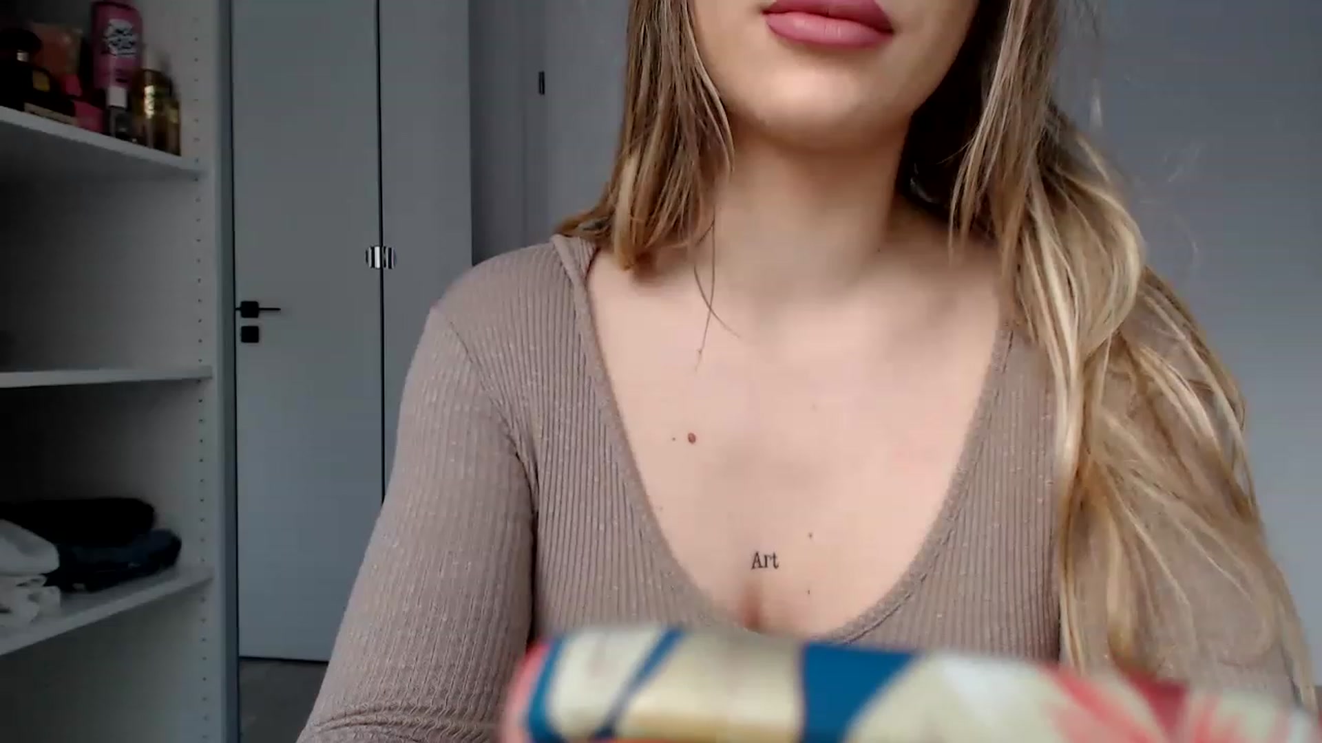 Gallery image thumbnail from Yourbabyyy96's myfreecams stream on, 12/11/2022, 12:39 image 17 of 20