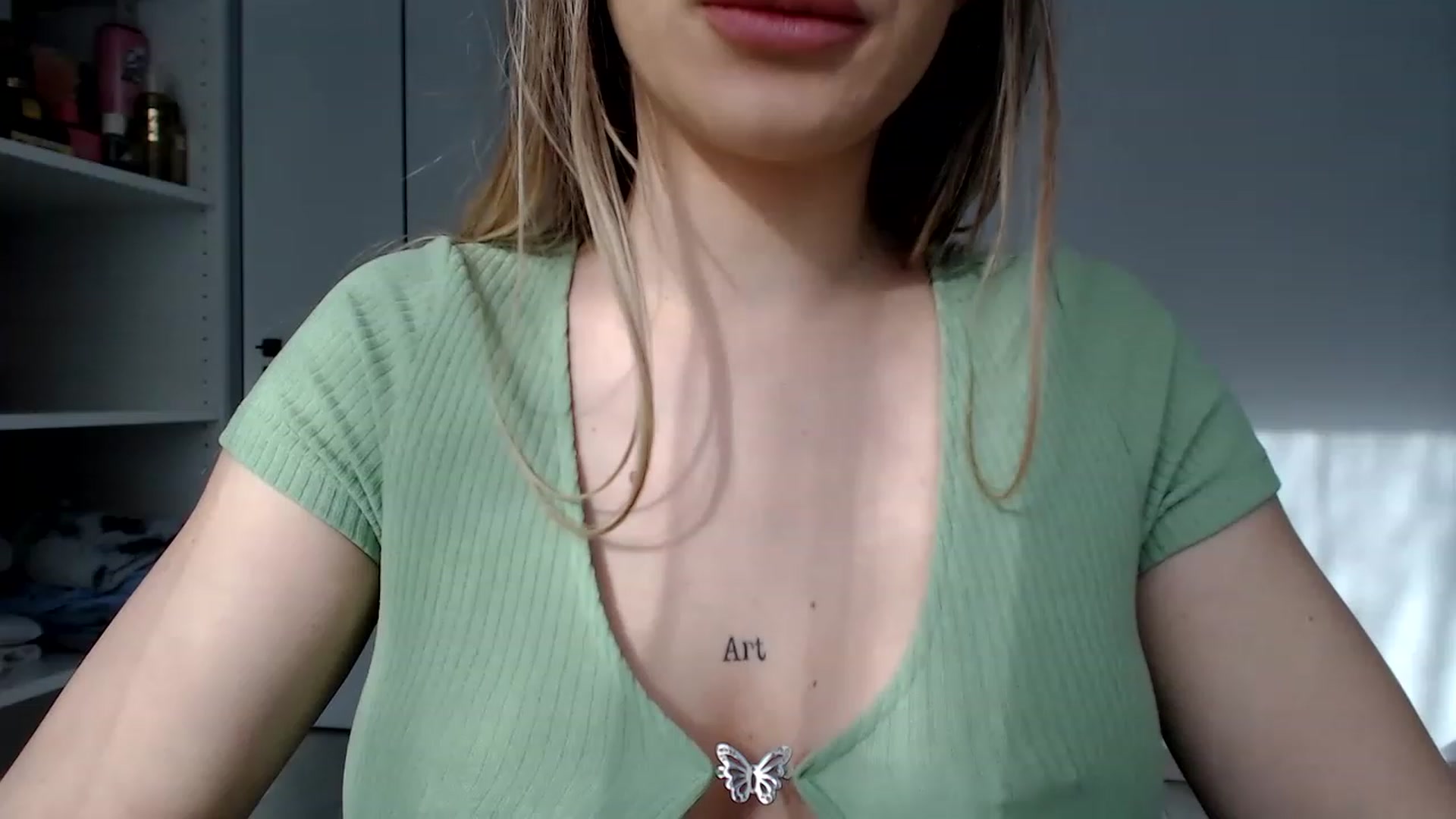 Gallery image thumbnail from Yourbabyyy96's myfreecams stream on, 12/15/2022, 11:00 image 13 of 20