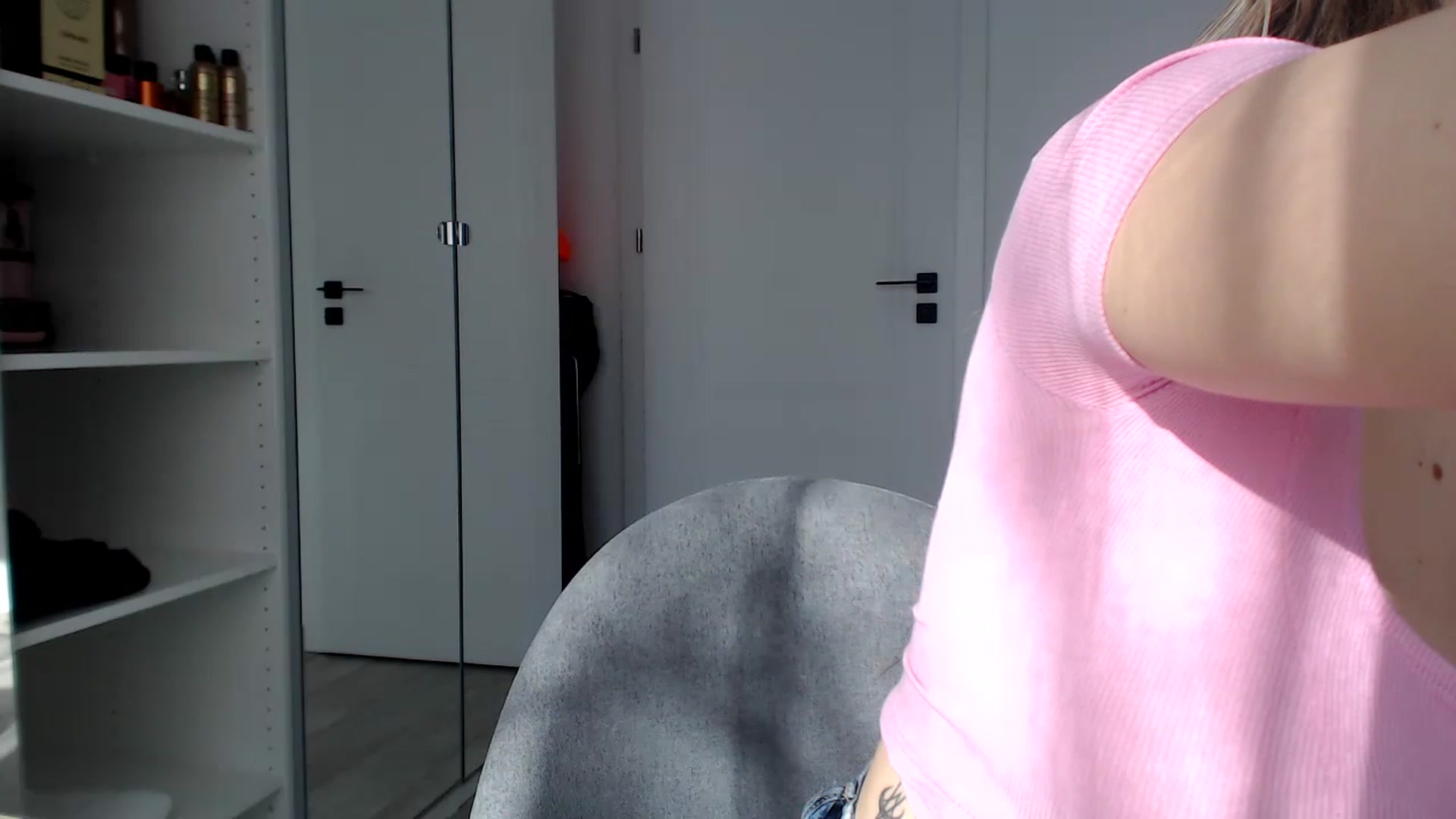 Gallery image thumbnail from Yourbabyyy96's myfreecams stream on, 02/10/2023, 11:33 image 7 of 20
