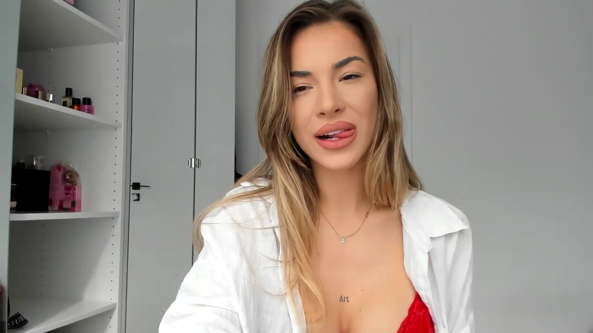 Gallery image thumbnail from Yourbabyyy96's myfreecams stream on, 10/10/2023, 08:53 image 4 of 20