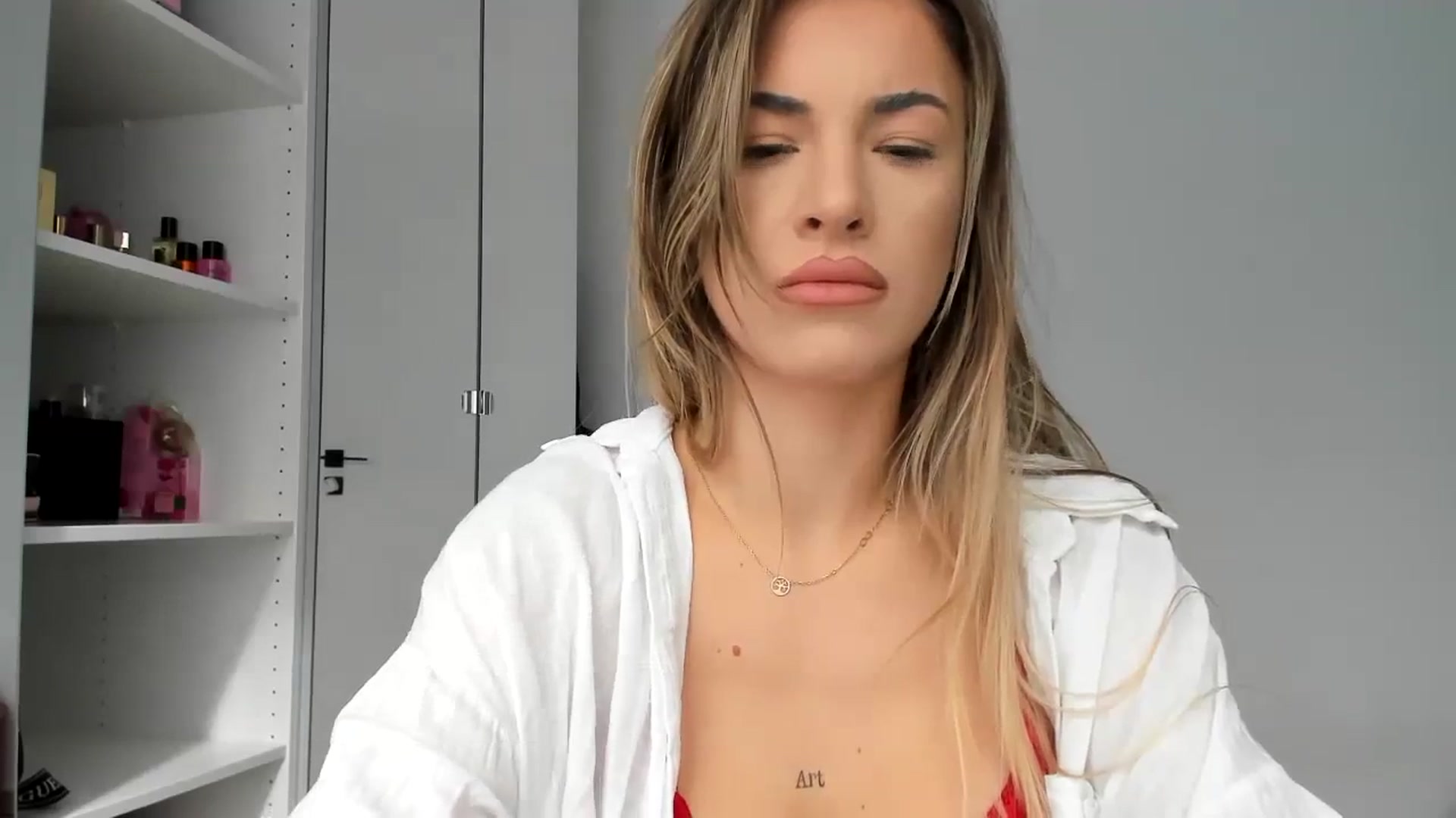 Gallery image thumbnail from Yourbabyyy96's myfreecams stream on, 10/10/2023, 08:53 image 13 of 20