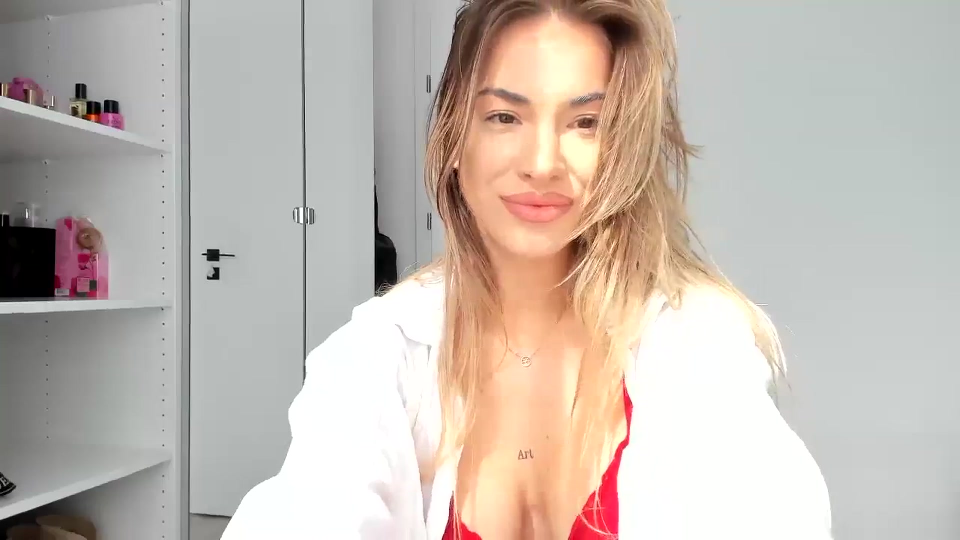 Gallery image thumbnail from Yourbabyyy96's myfreecams stream on, 10/10/2023, 11:09 image 5 of 20