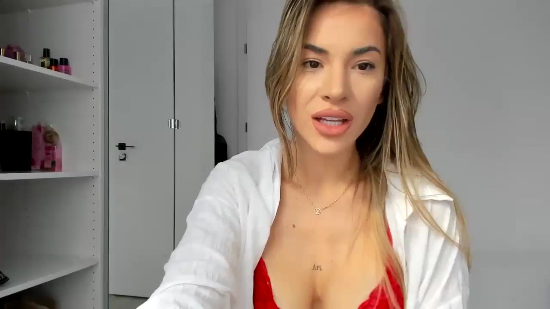 Gallery image thumbnail from Yourbabyyy96's myfreecams stream on, 10/10/2023, 11:24 image 13 of 20