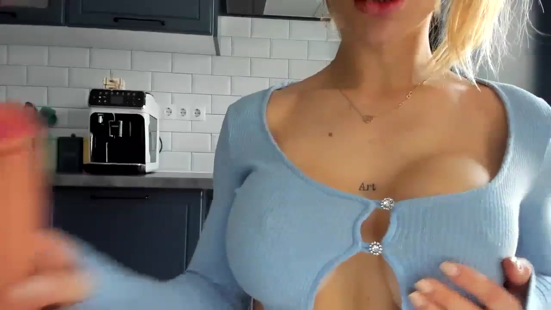 Gallery image thumbnail from Yourbabyyy96's myfreecams stream on, 10/25/2023, 10:57 image 17 of 20