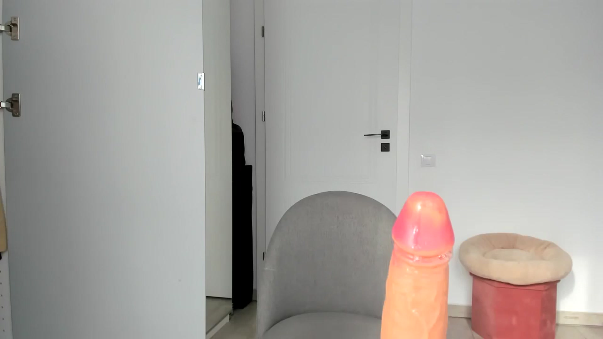 Gallery image thumbnail from Yourbabyyy96's myfreecams stream on, 11/08/2023, 11:13 image 15 of 20