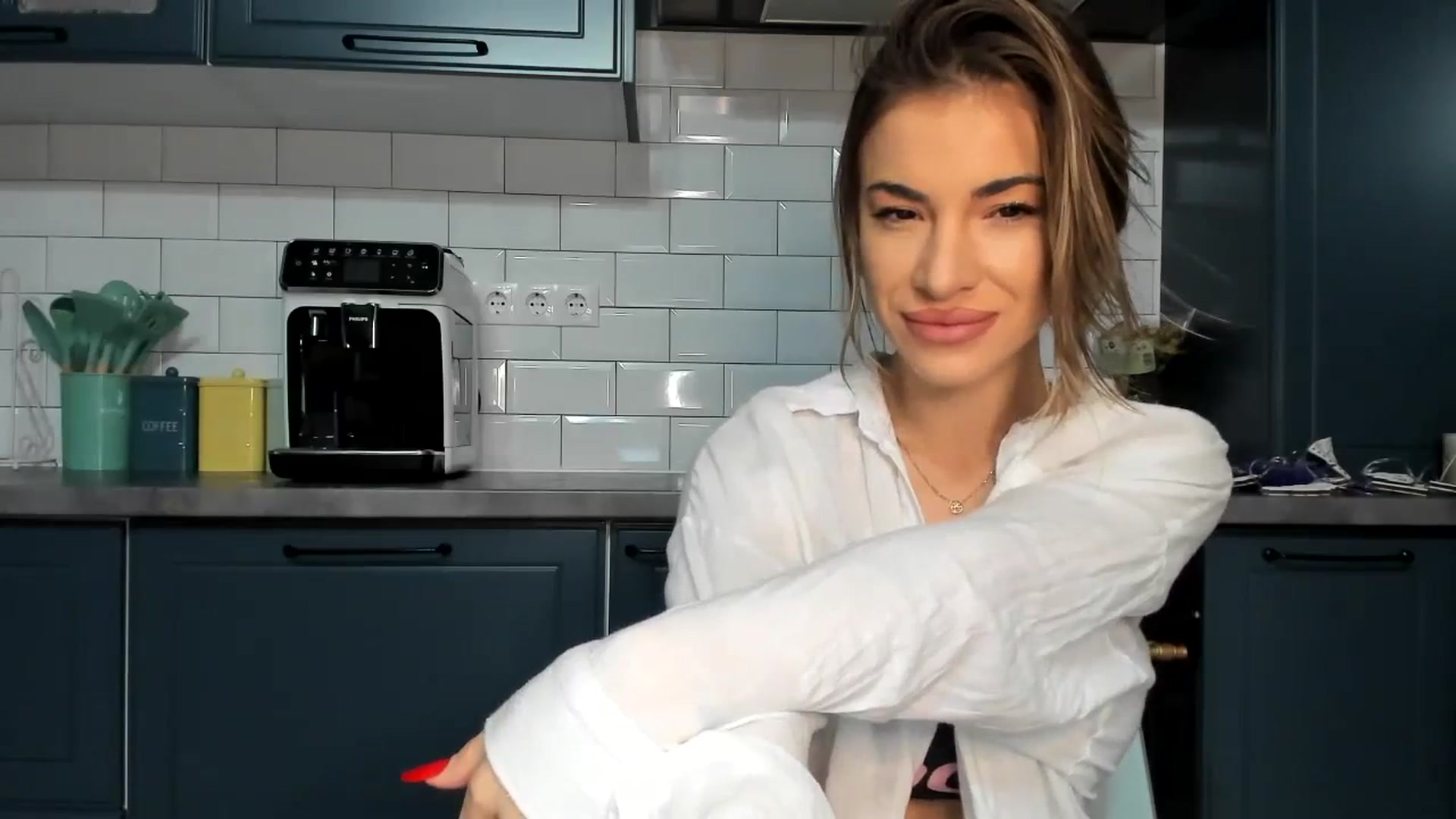 Gallery image thumbnail from Yourbabyyy96's myfreecams stream on, 12/13/2023, 21:07 image 15 of 20