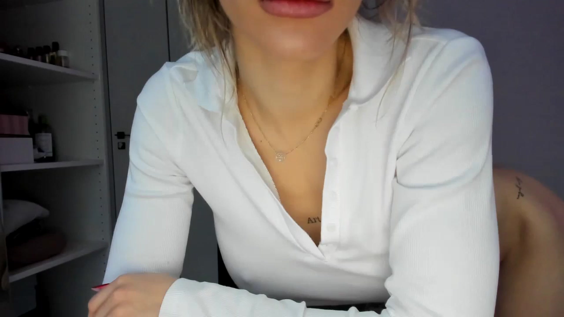 Gallery image thumbnail from Yourbabyyy96's myfreecams stream on, 12/14/2023, 14:00 image 2 of 20