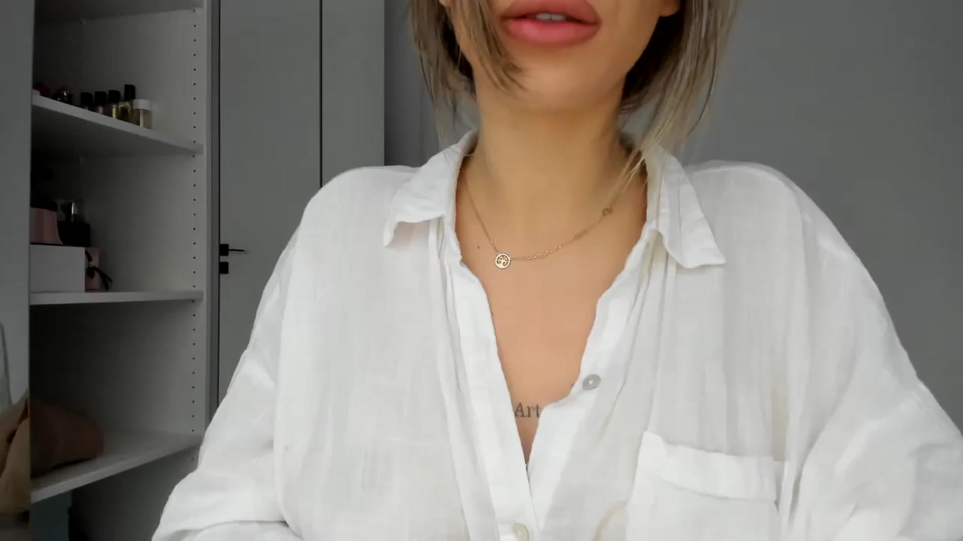 Gallery image thumbnail from Yourbabyyy96's myfreecams stream on, 12/19/2023, 13:54 image 3 of 20