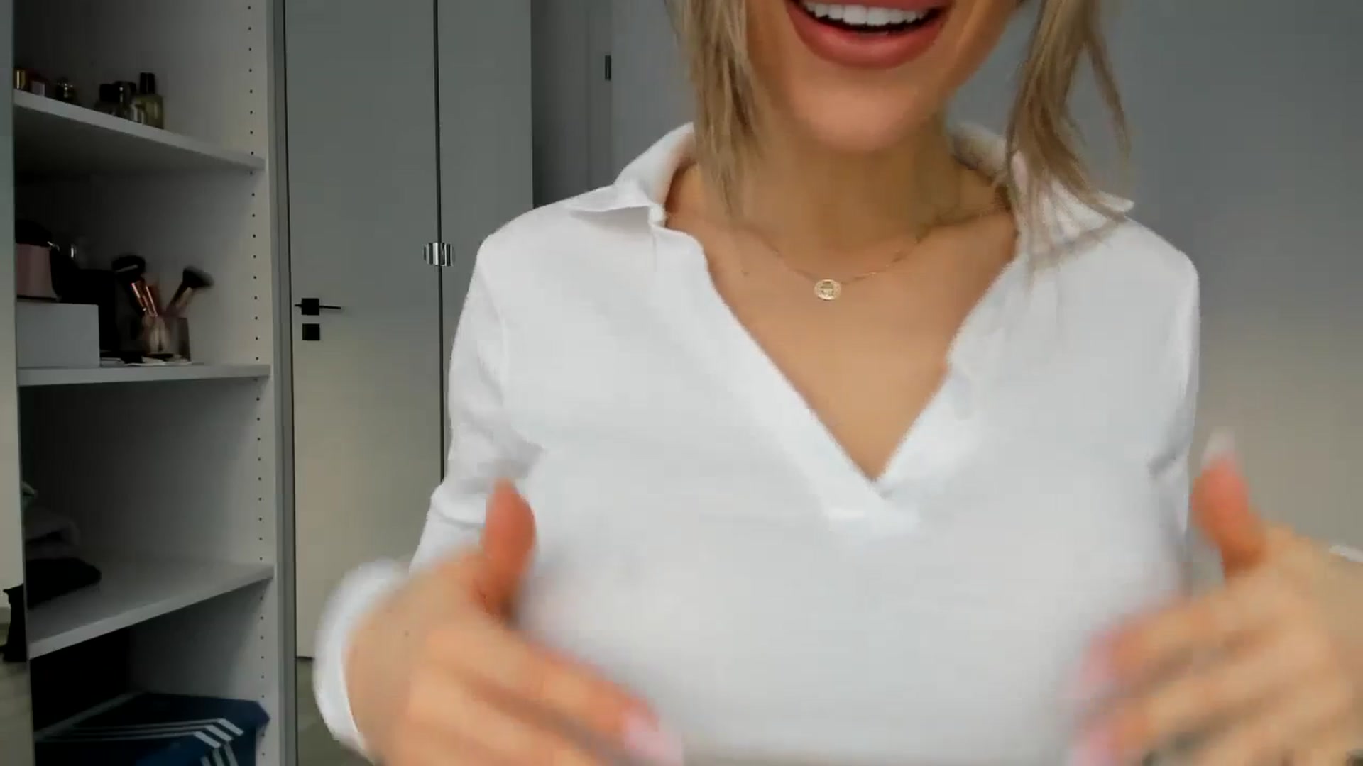 Gallery image thumbnail from Yourbabyyy96's myfreecams stream on, 01/26/2024, 07:51 image 4 of 20