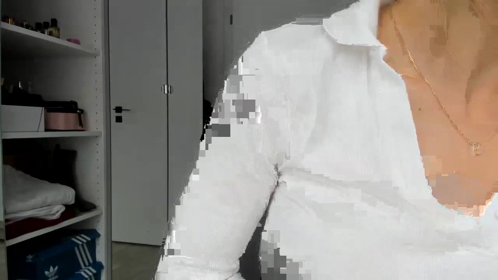 Gallery image thumbnail from Yourbabyyy96's myfreecams stream on, 02/12/2024, 14:01 image 2 of 20