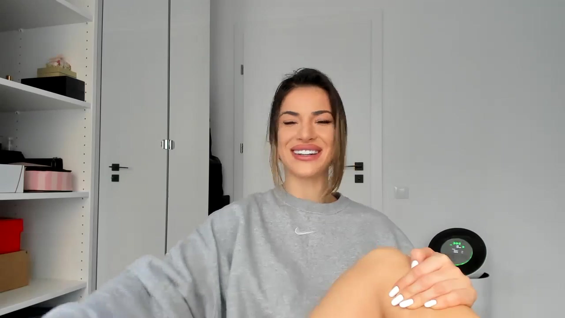 Gallery image thumbnail from Yourbabyyy96's myfreecams stream on, 02/26/2024, 14:49 image 18 of 20