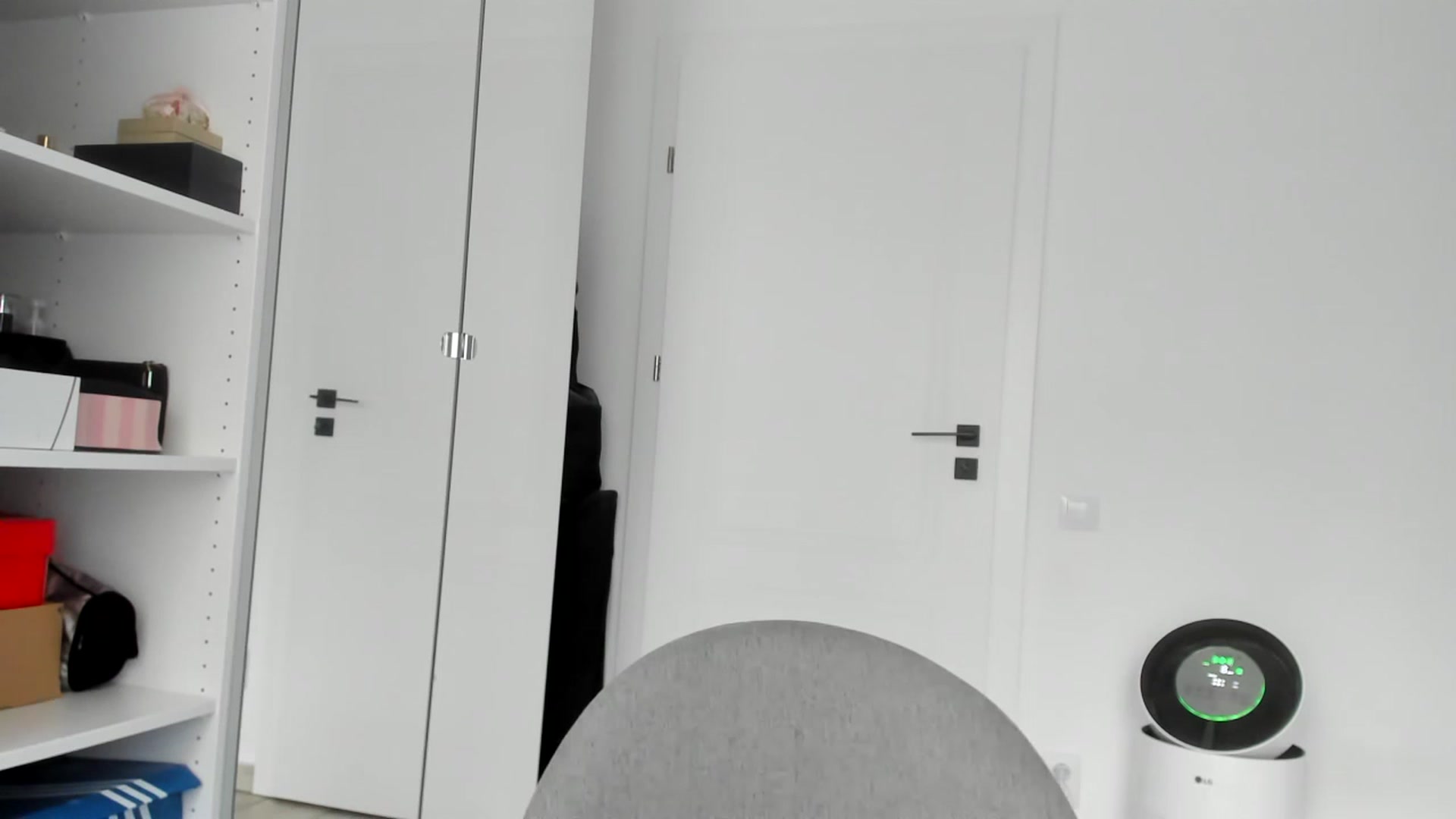 Gallery image thumbnail from Yourbabyyy96's myfreecams stream on, 02/28/2024, 14:50 image 12 of 20