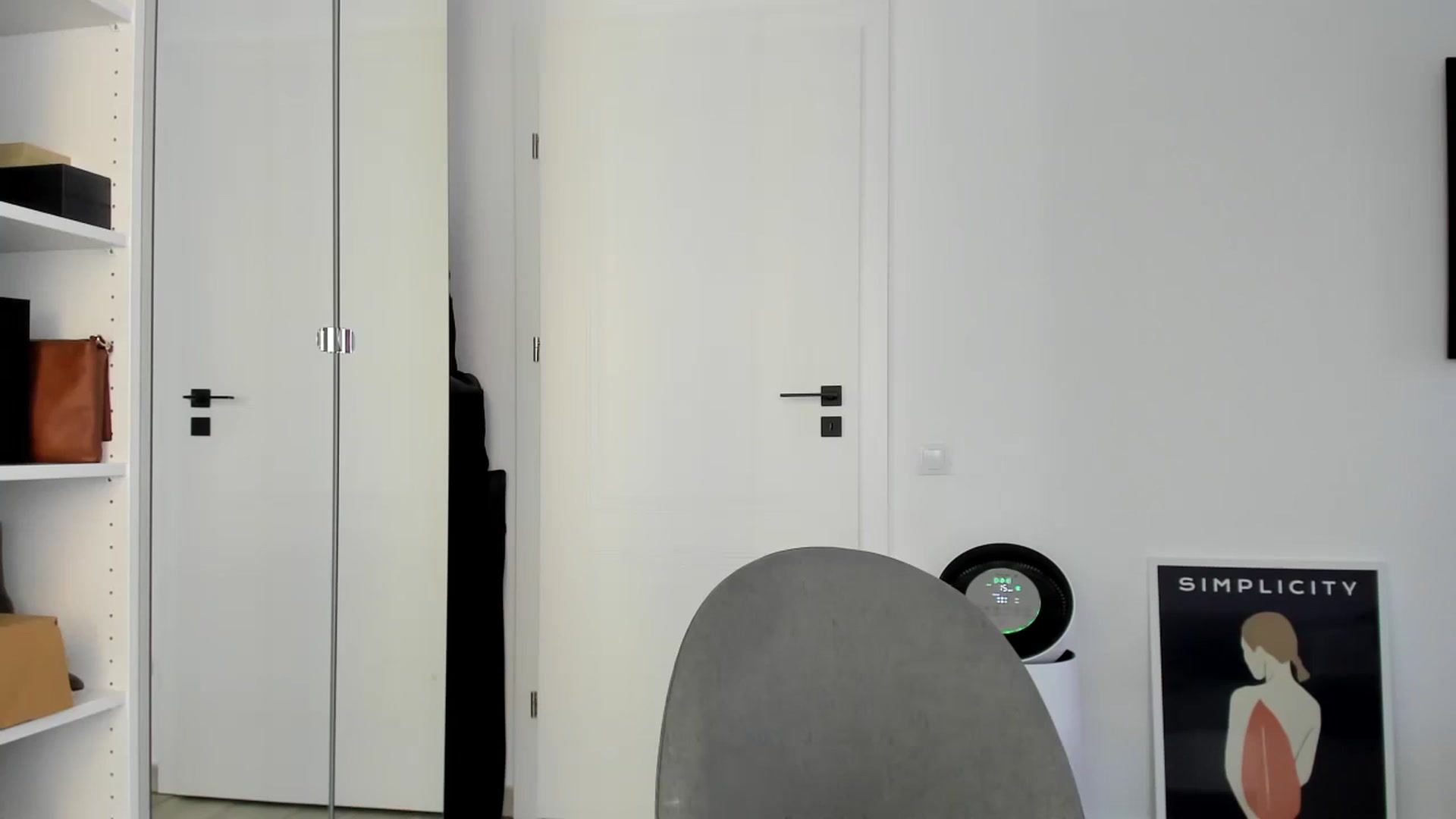 Gallery image thumbnail from Yourbabyyy96's myfreecams stream on, 04/12/2024, 14:26 image 2 of 20