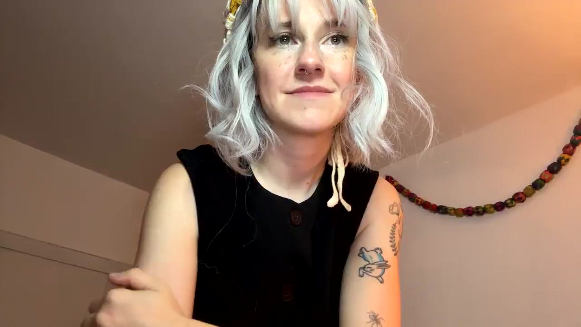 Gallery image thumbnail from Yourgirlalice's myfreecams stream on, 12/18/2025, 19:29 image 12 of 20