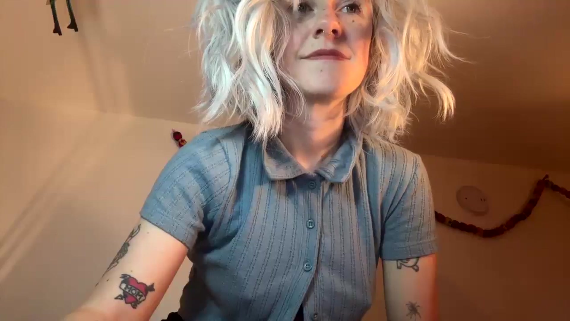 Gallery image thumbnail from Yourgirlalice's myfreecams stream on, 12/27/2025, 09:51 image 4 of 20