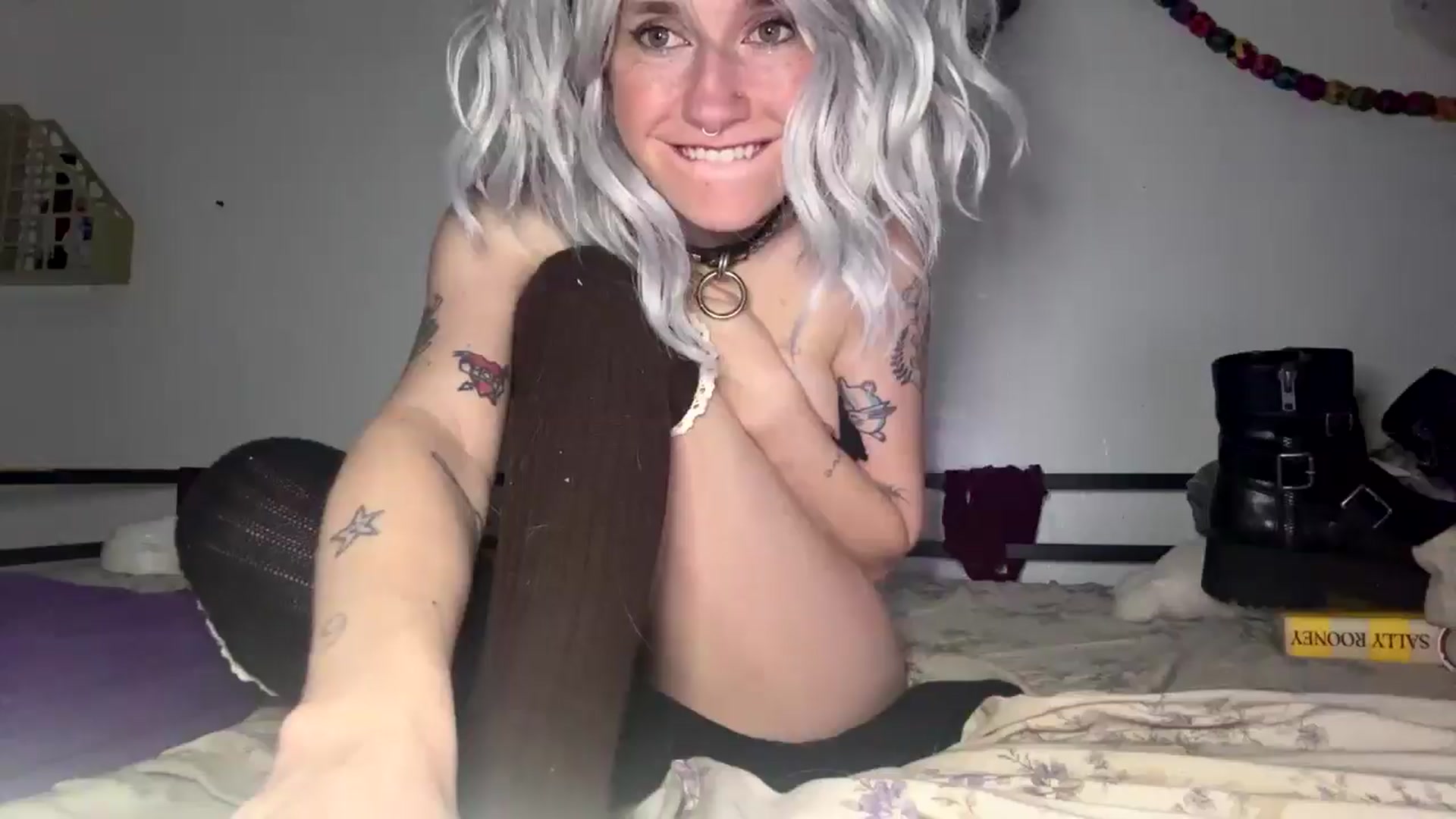 Gallery image thumbnail from Yourgirlalice's myfreecams stream on, 01/21/2026, 08:31 image 10 of 20