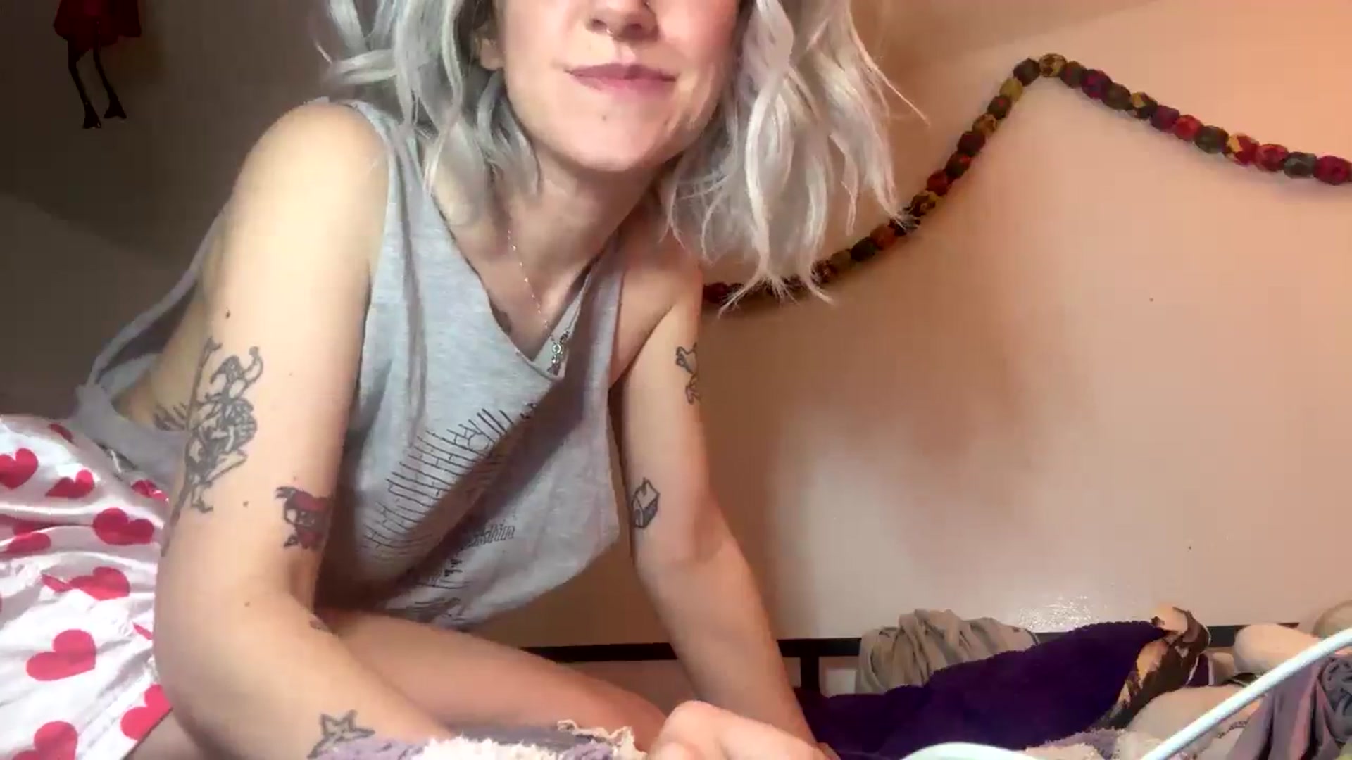 Gallery image thumbnail from Yourgirlalice's myfreecams stream on, 01/25/2026, 12:31 image 15 of 20