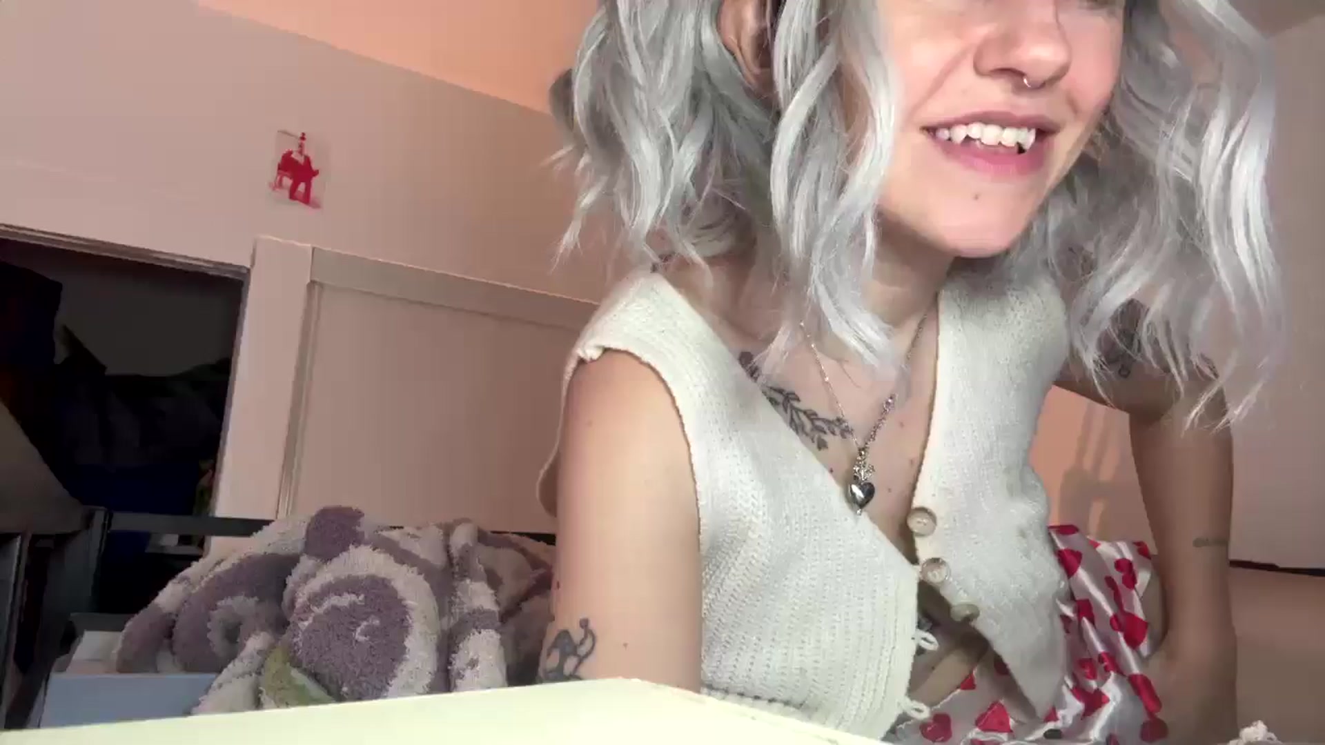 Gallery image thumbnail from Yourgirlalice's myfreecams stream on, 01/25/2026, 17:24 image 19 of 20
