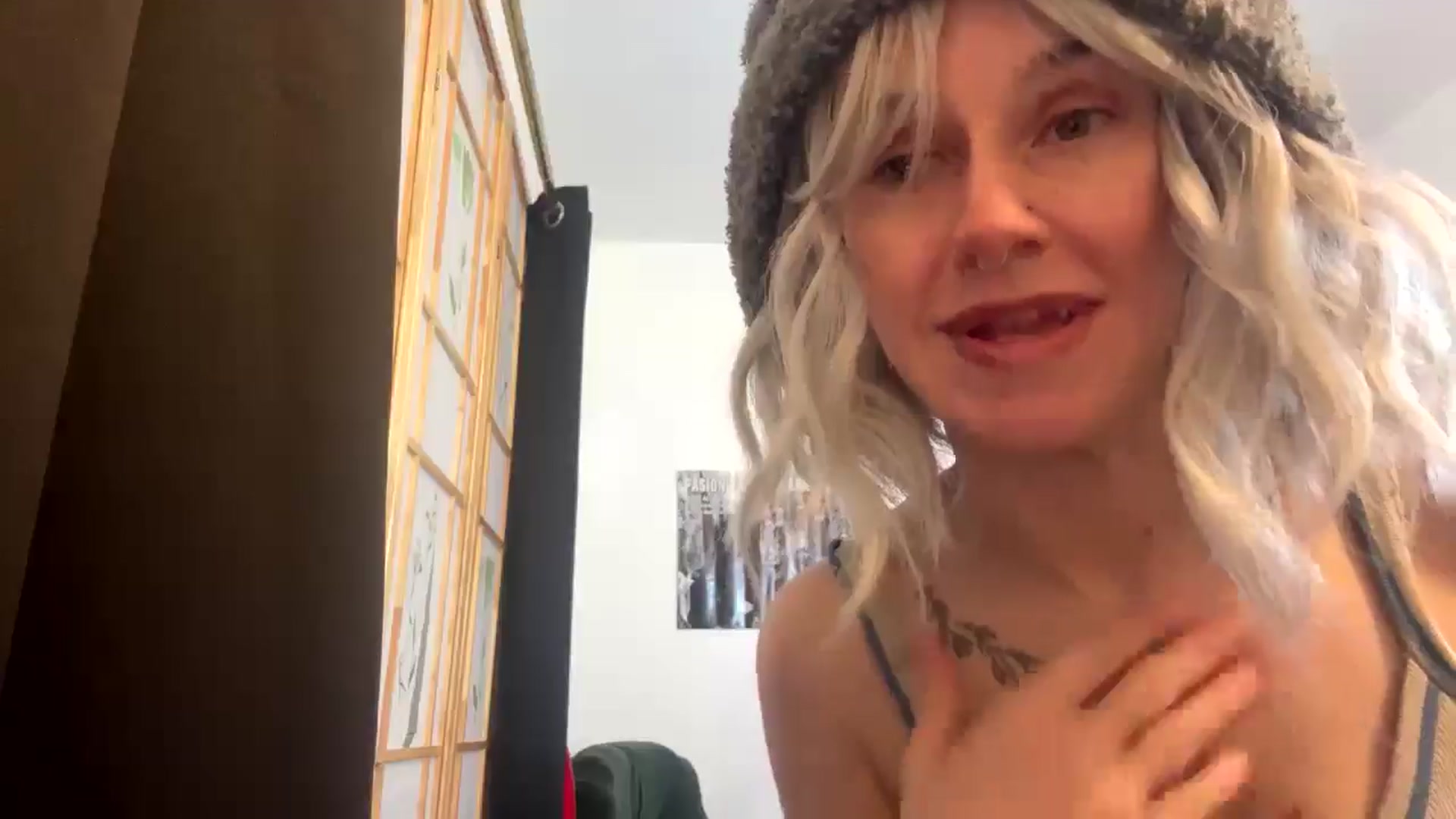 Gallery image thumbnail from Yourgirlalice's myfreecams stream on, 02/19/2026, 08:12 image 15 of 20