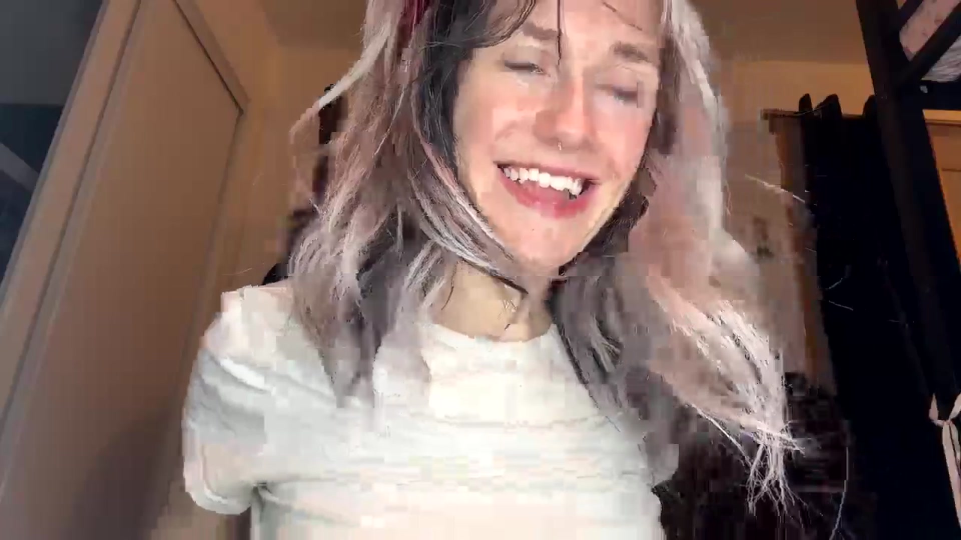 Gallery image thumbnail from Yourgirlalice's myfreecams stream on, 02/23/2026, 06:18 image 3 of 20