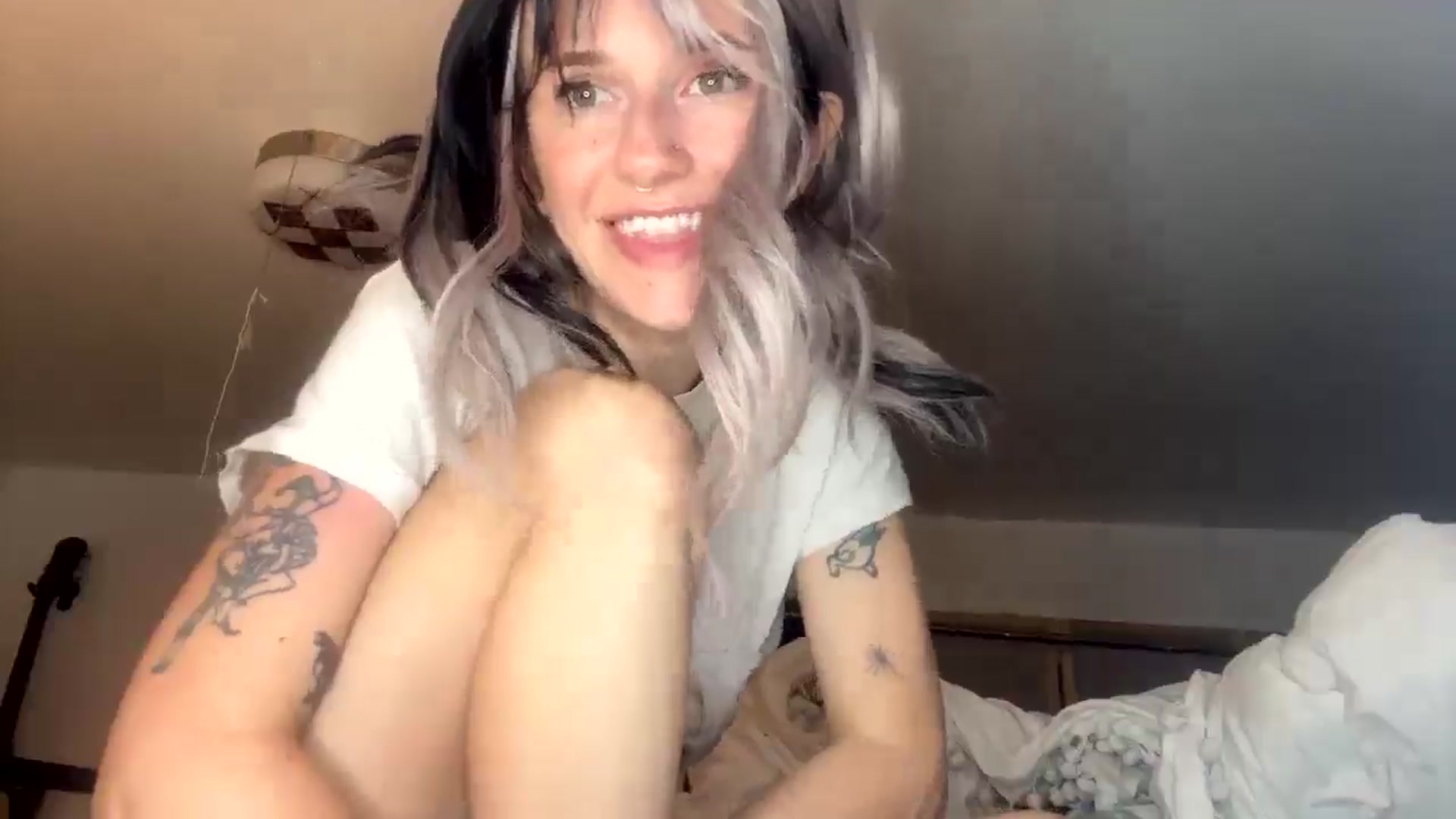 Gallery image thumbnail from Yourgirlalice's myfreecams stream on, 03/03/2026, 09:16 image 11 of 20