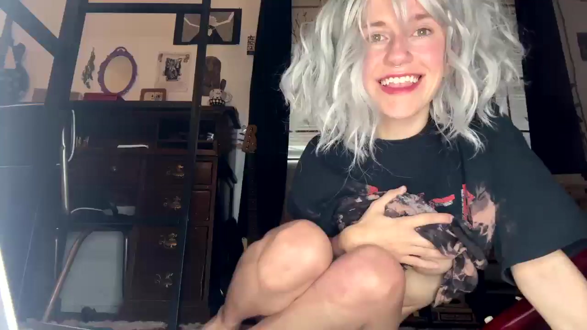 Gallery image thumbnail from Yourgirlalice's myfreecams stream on, 03/04/2026, 16:02 image 1 of 20