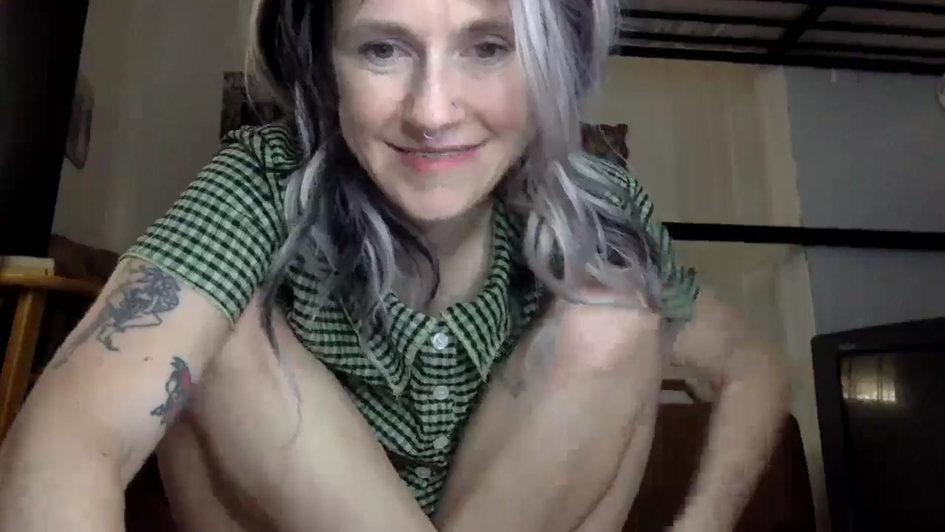 Gallery image thumbnail from Yourgirlalice's myfreecams stream on, 04/15/2026, 23:29 image 20 of 20