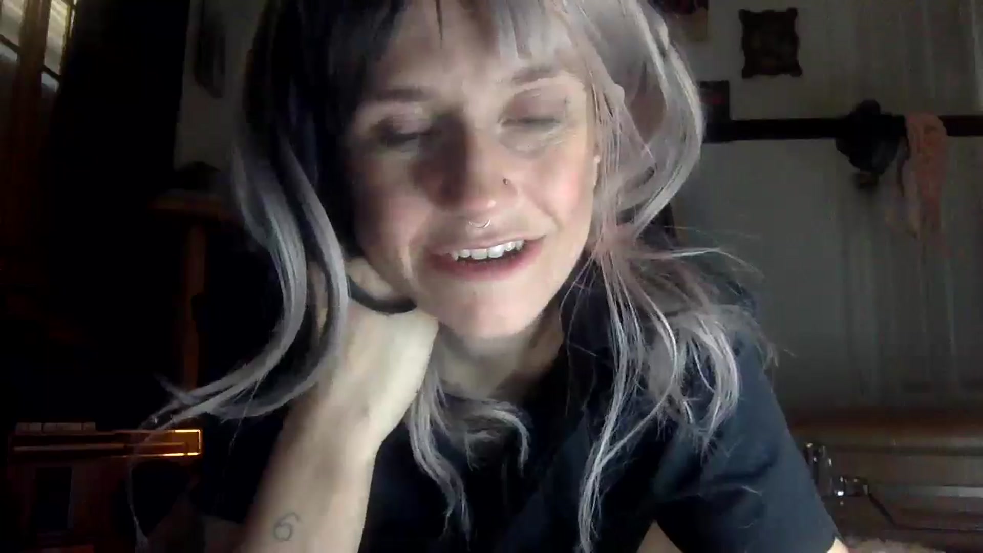 Gallery image thumbnail from Yourgirlalice's myfreecams stream on, 04/20/2026, 17:25 image 20 of 20