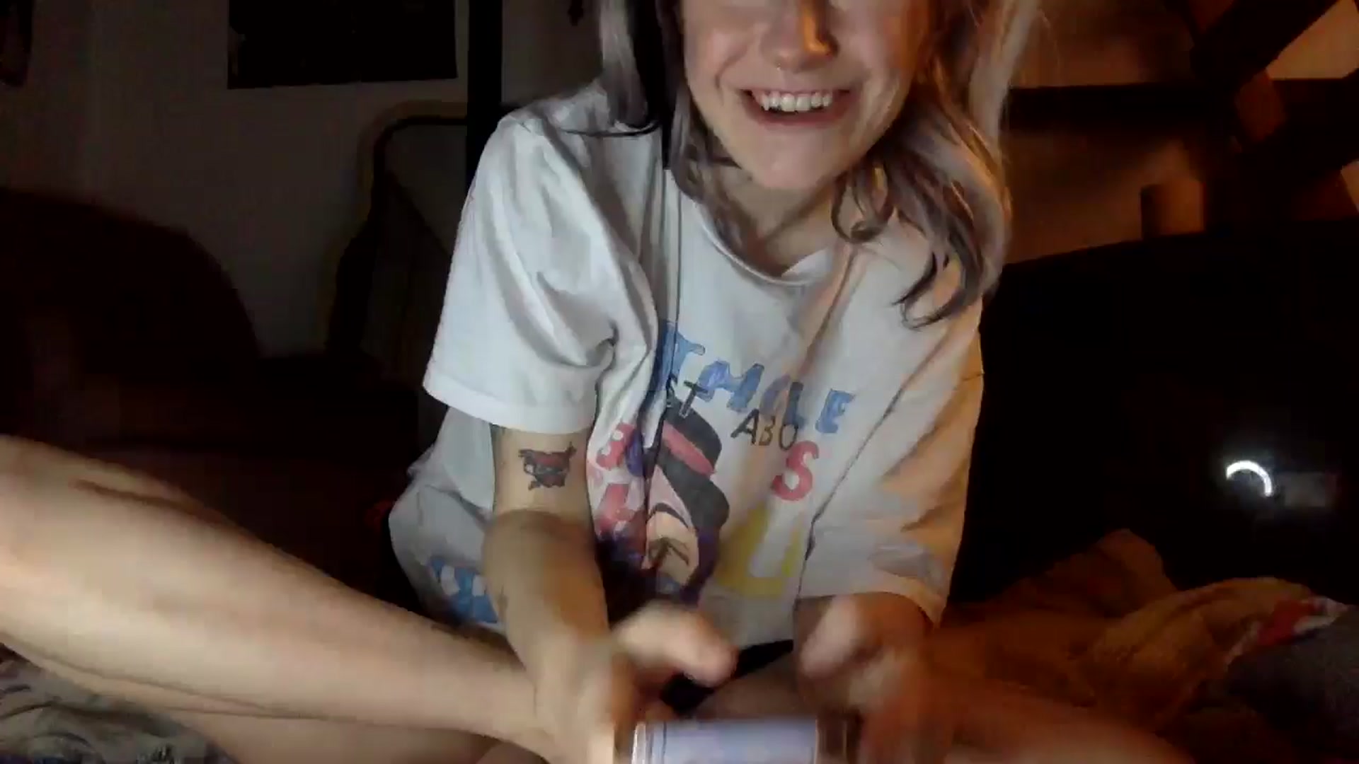 Gallery image thumbnail from Yourgirlalice's myfreecams stream on, 04/21/2026, 11:00 image 7 of 20