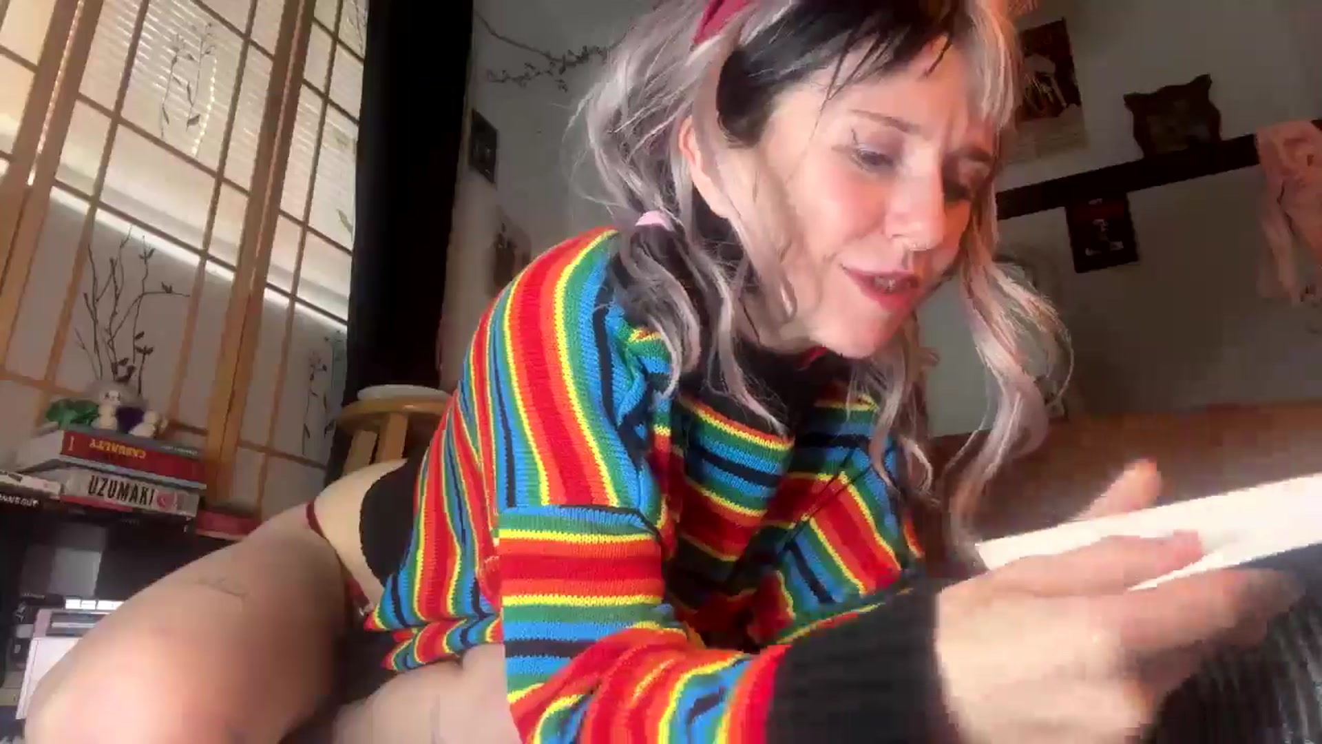 Gallery image thumbnail from Yourgirlalice's myfreecams stream on, 04/22/2026, 16:24 image 5 of 20