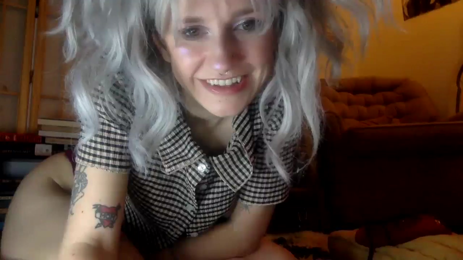 Gallery image thumbnail from Yourgirlalice's myfreecams stream on, 04/30/2026, 12:44 image 18 of 20