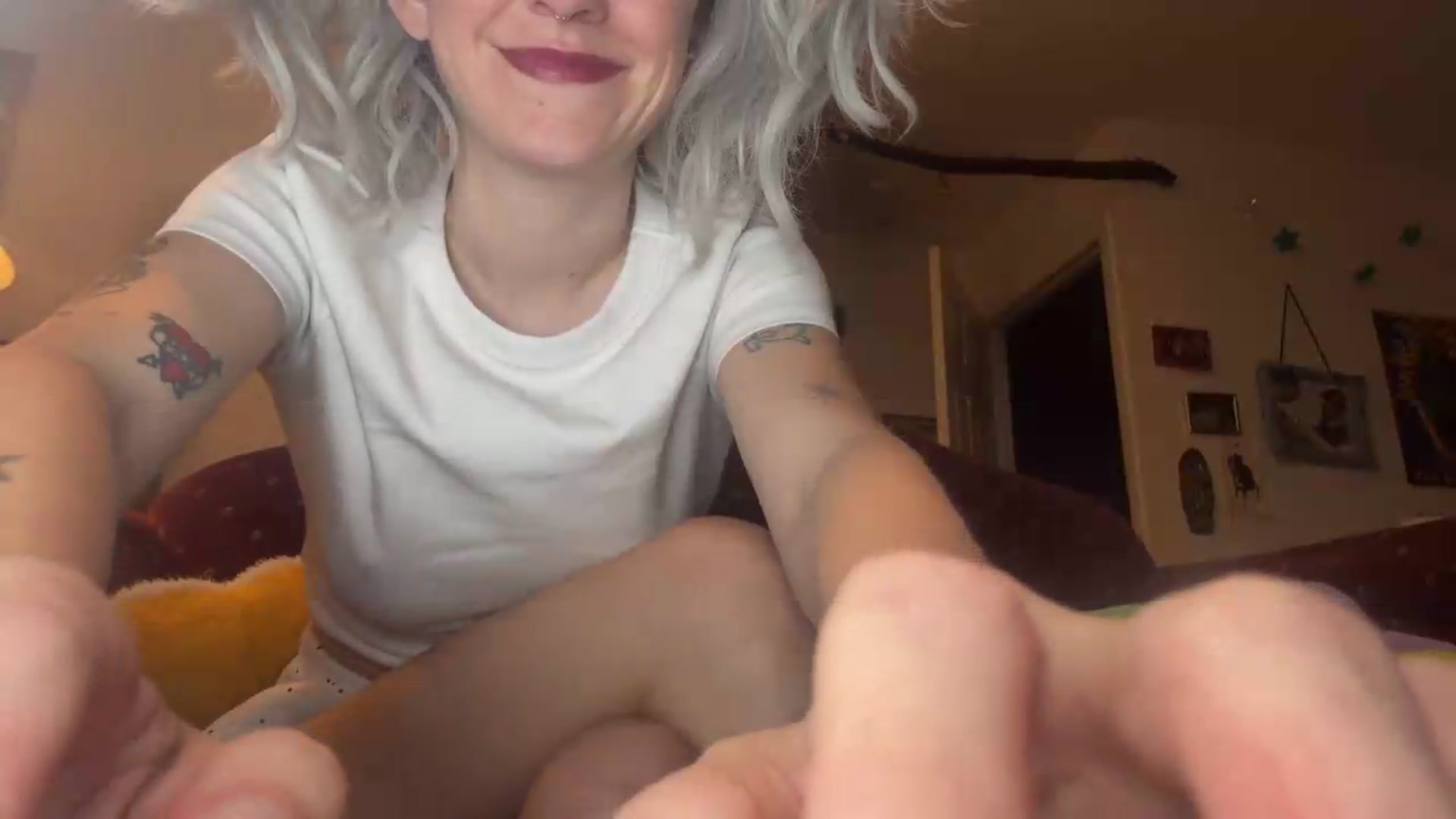 Gallery image thumbnail from Yourgirlalice's myfreecams stream on, 09/04/2026, 12:25 image 7 of 20
