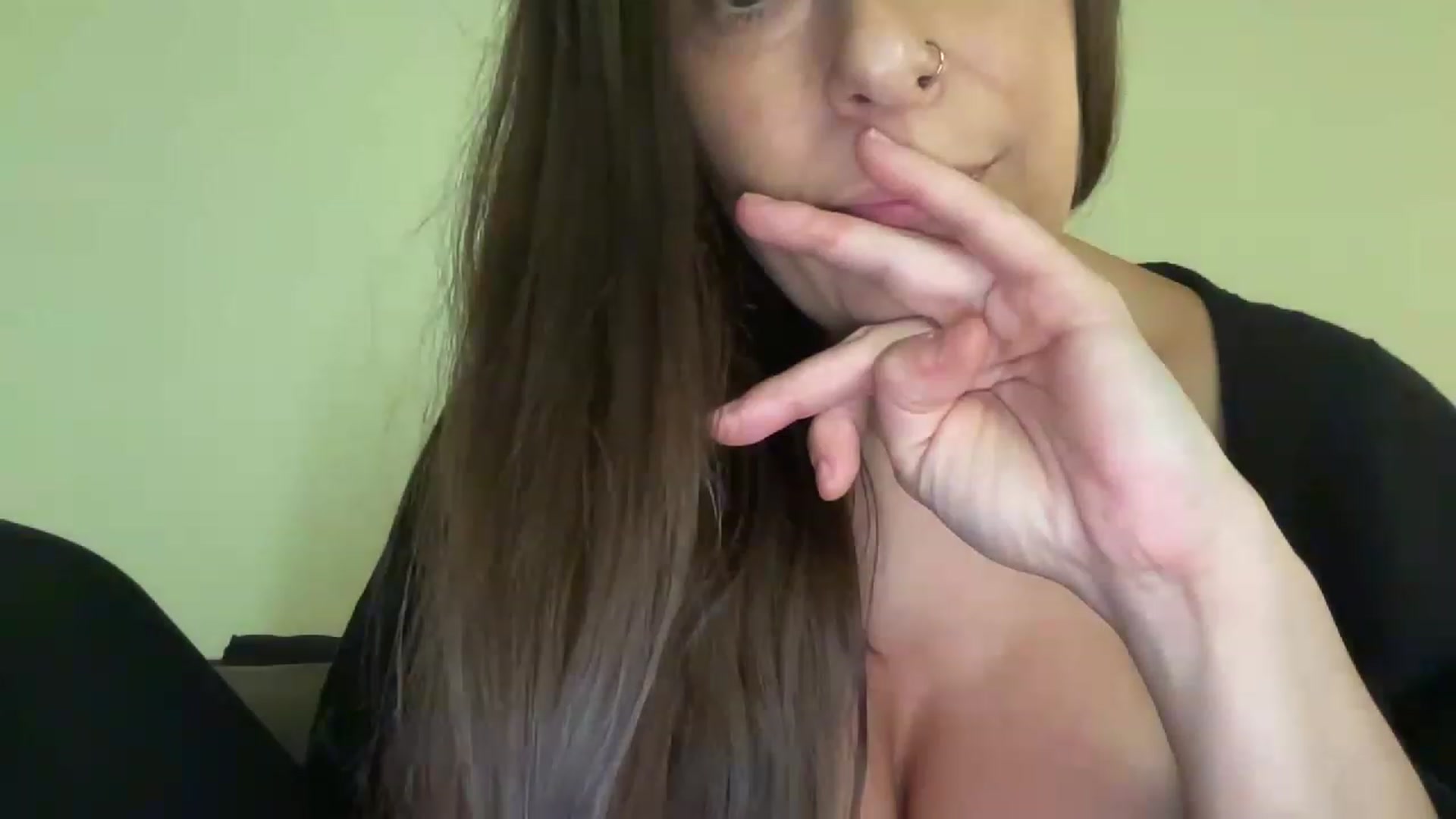 Gallery image thumbnail from Yourgirljones's myfreecams stream on, 01/18/2023, 23:15 image 12 of 20