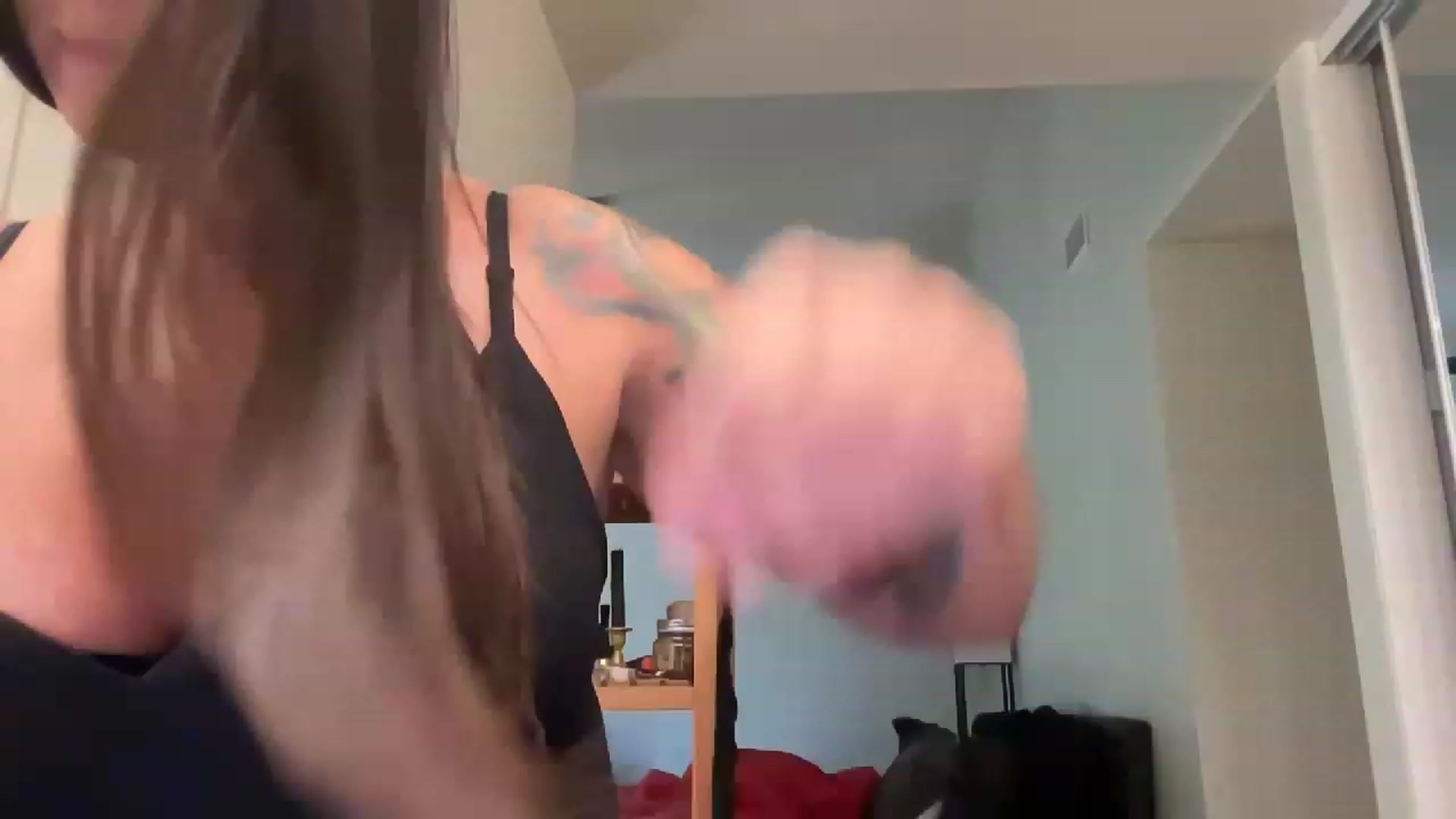 Gallery image thumbnail from Yourgirljones's myfreecams stream on, 05/26/2023, 22:36 image 16 of 20
