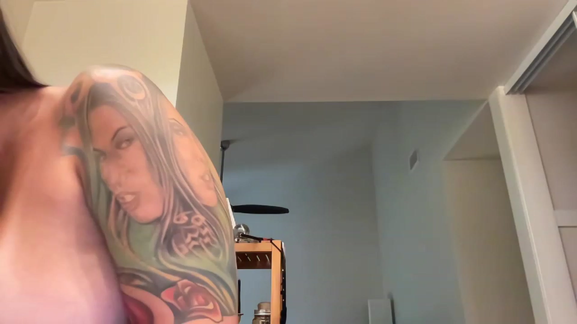 Gallery image thumbnail from Yourgirljones's myfreecams stream on, 05/26/2023, 22:36 image 1 of 20