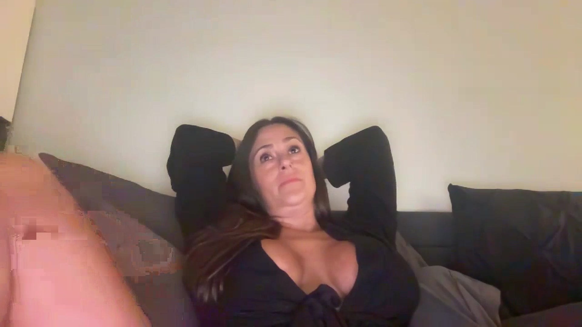Gallery image thumbnail from Yourgirljones's myfreecams stream on, 07/12/2023, 20:28 image 14 of 20