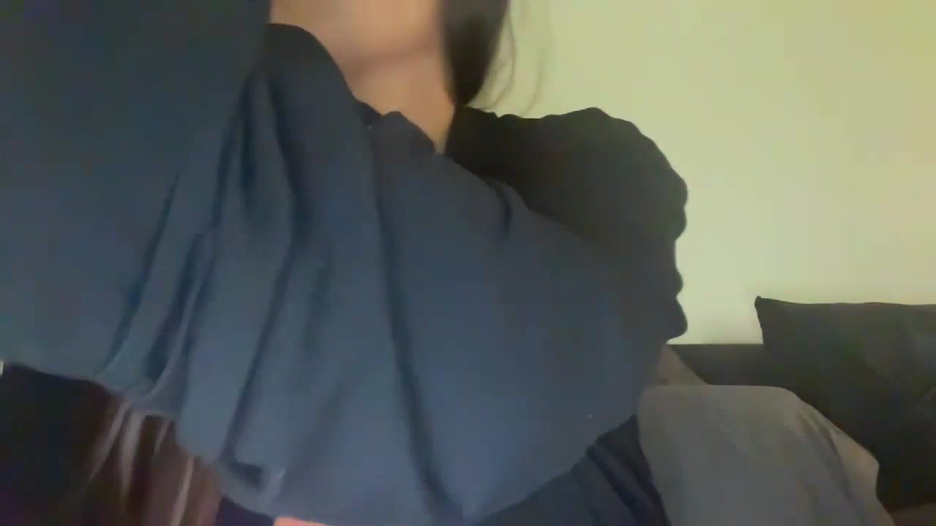 Gallery image thumbnail from Yourgirljones's myfreecams stream on, 07/12/2023, 20:28 image 8 of 20