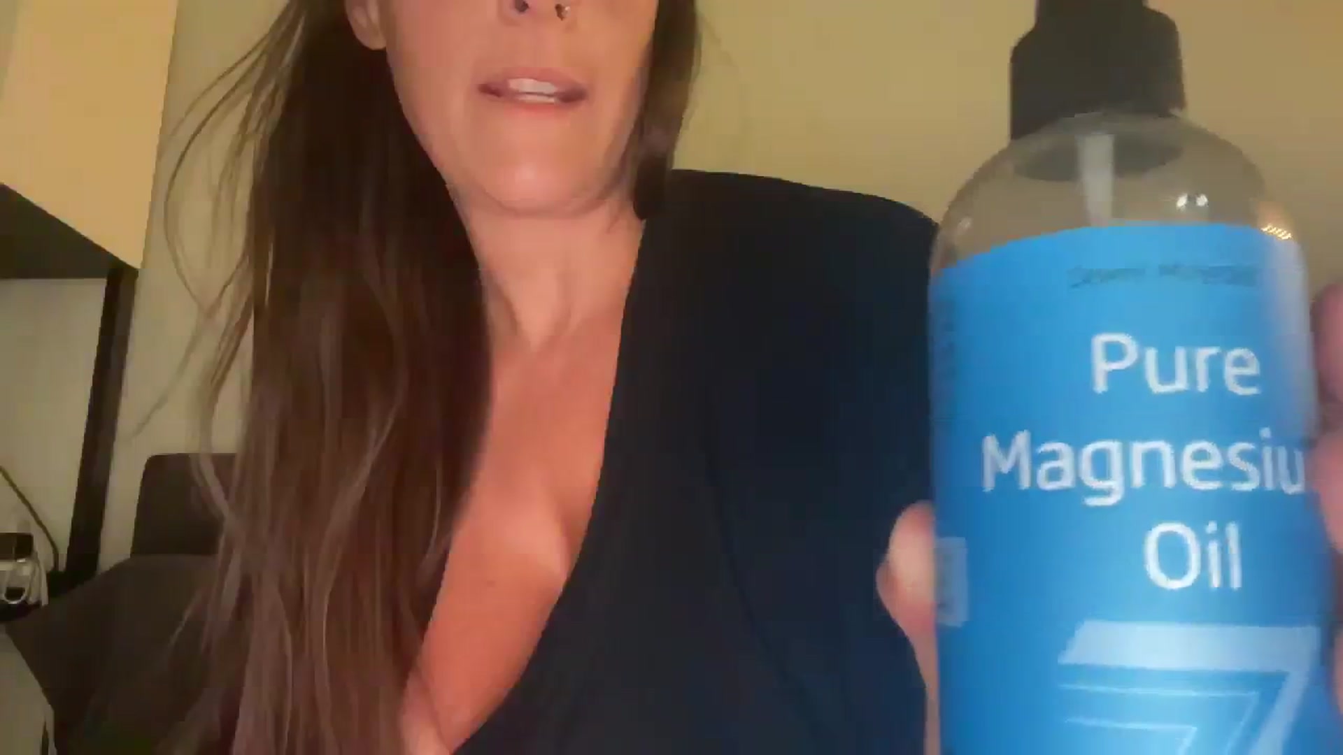 Gallery image thumbnail from Yourgirljones's myfreecams stream on, 08/09/2023, 18:36 image 14 of 20