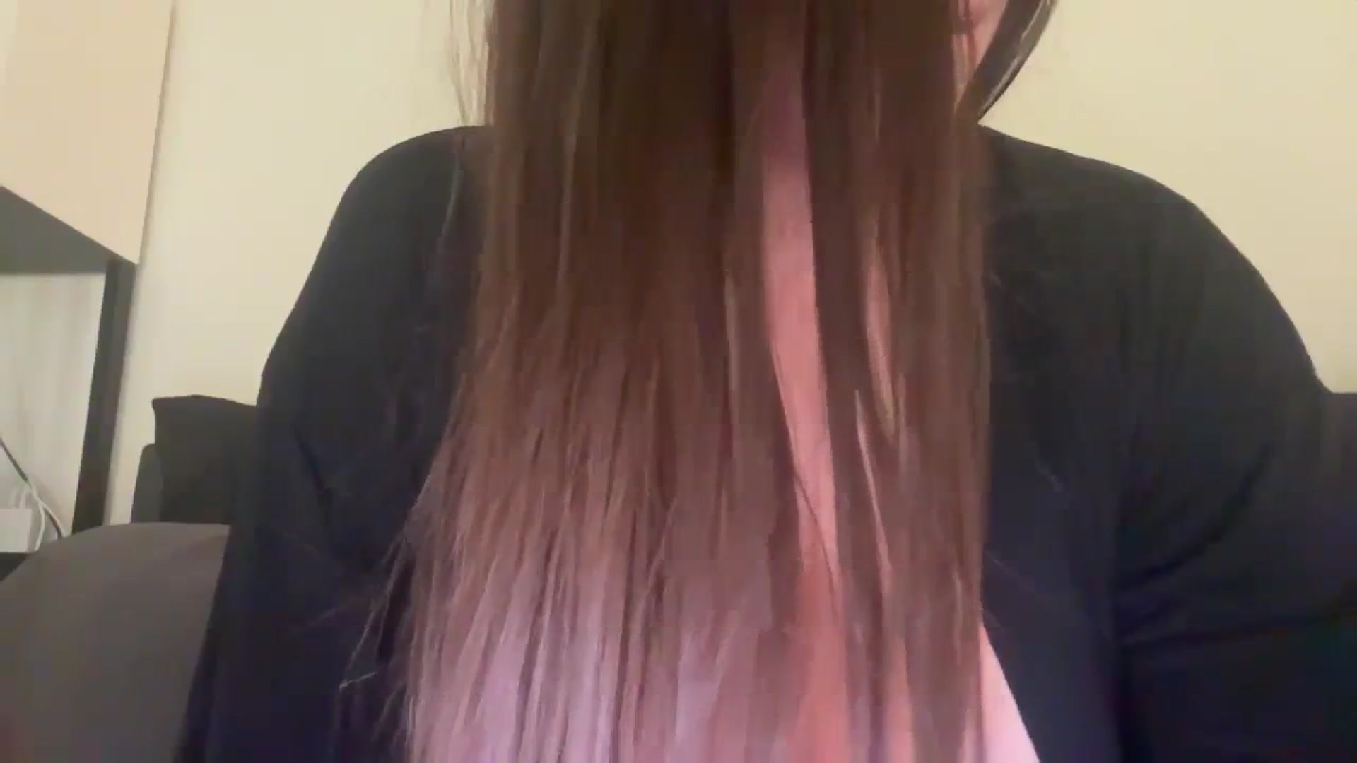 Gallery image thumbnail from Yourgirljones's myfreecams stream on, 10/09/2023, 22:39 image 19 of 20