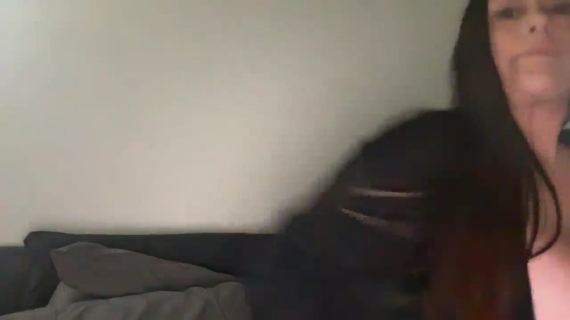 Gallery image thumbnail from Yourgirljones's myfreecams stream on, 09/06/2024, 20:21 image 17 of 20