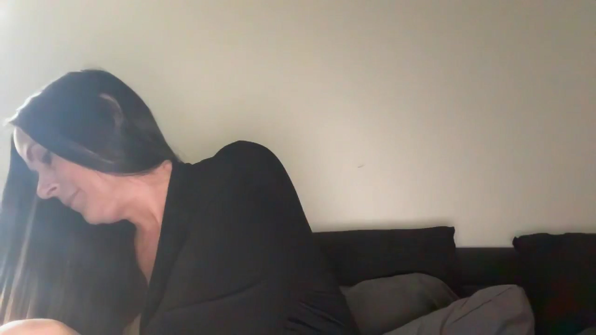 Gallery image thumbnail from Yourgirljones's myfreecams stream on, 10/04/2024, 19:34 image 16 of 20