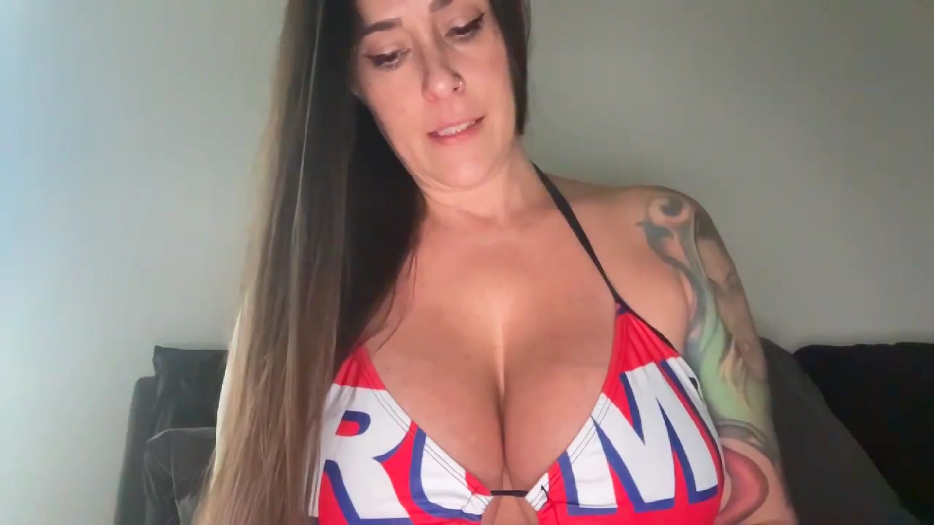Gallery image thumbnail from Yourgirljones's myfreecams stream on, 11/06/2024, 21:52 image 18 of 20