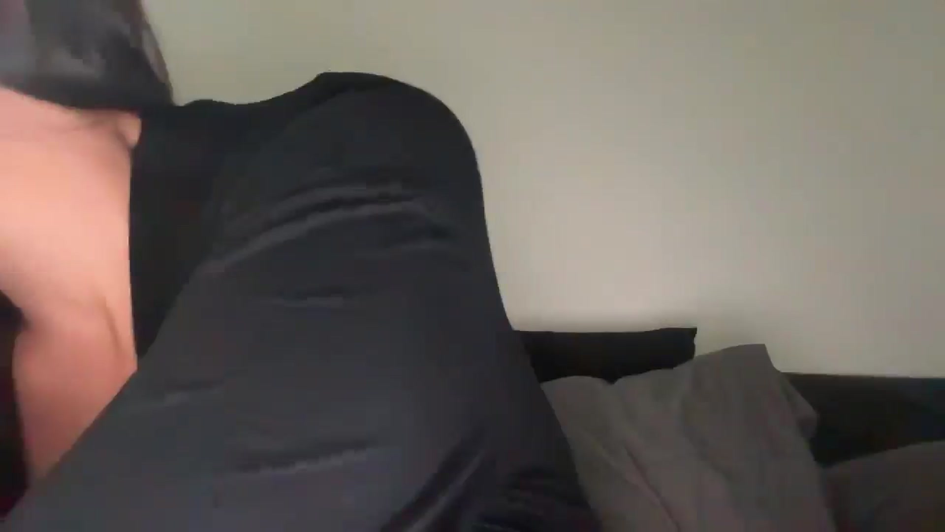 Gallery image thumbnail from Yourgirljones's myfreecams stream on, 08/03/2025, 18:02 image 13 of 20