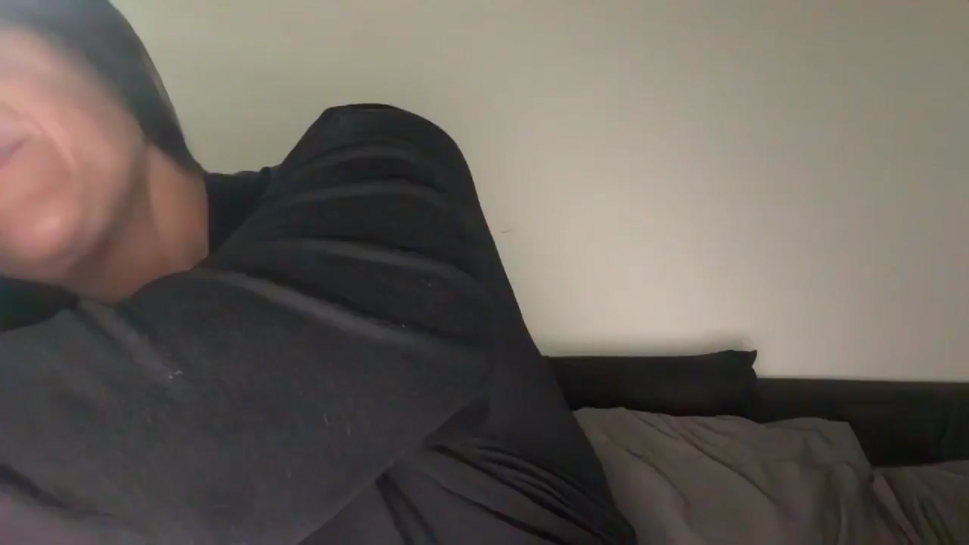 Gallery image thumbnail from Yourgirljones's myfreecams stream on, 08/03/2025, 20:00 image 12 of 20