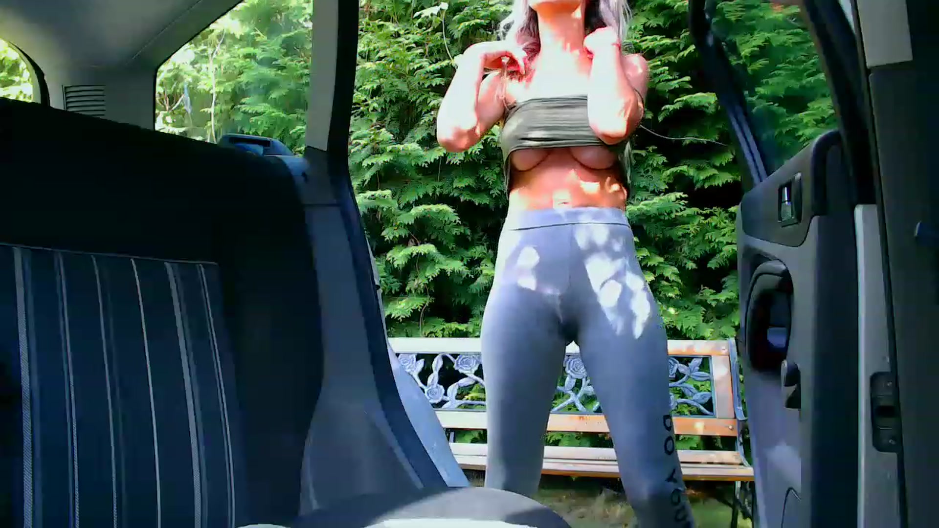 Gallery image thumbnail from YourguiltyPus's myfreecams stream on, 08/11/2023, 14:25 image 10 of 20