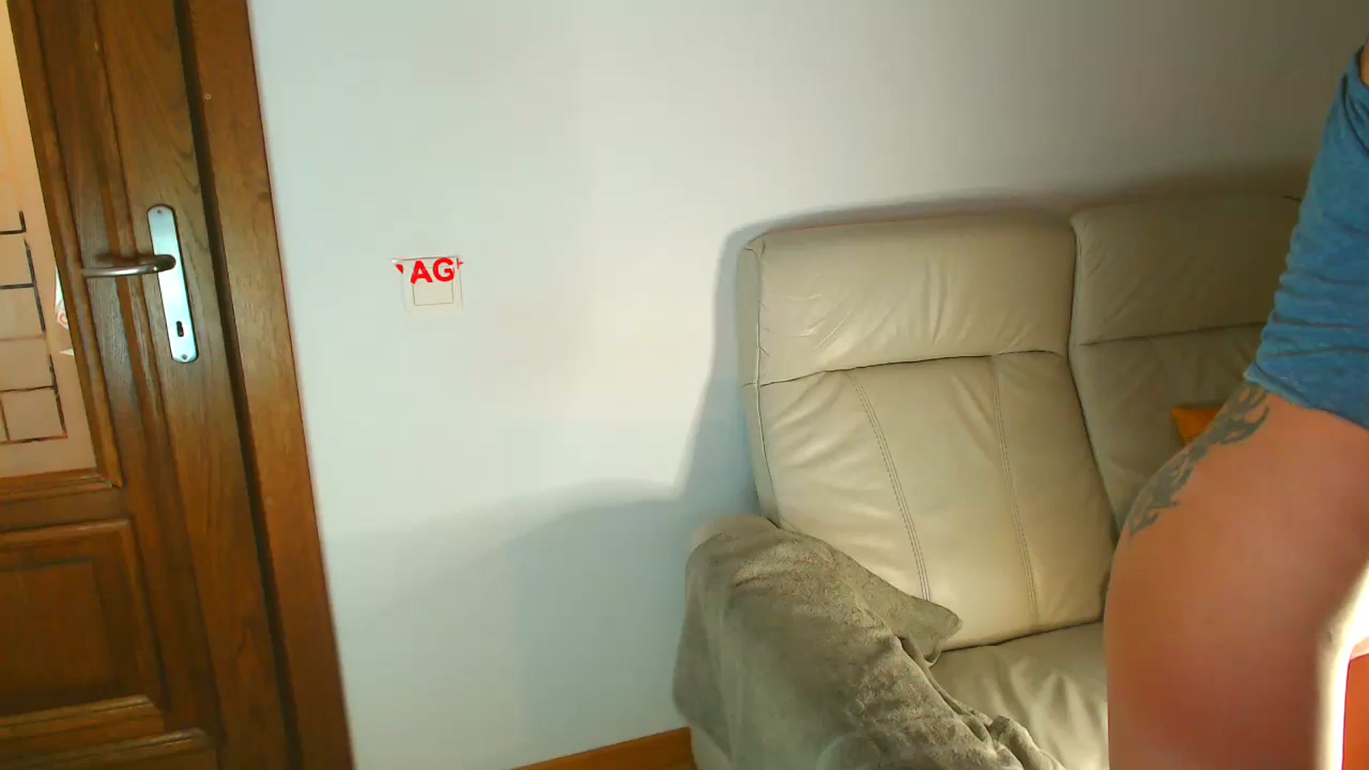 Gallery image thumbnail from YourguiltyPus's myfreecams stream on, 11/18/2023, 17:35 image 9 of 20