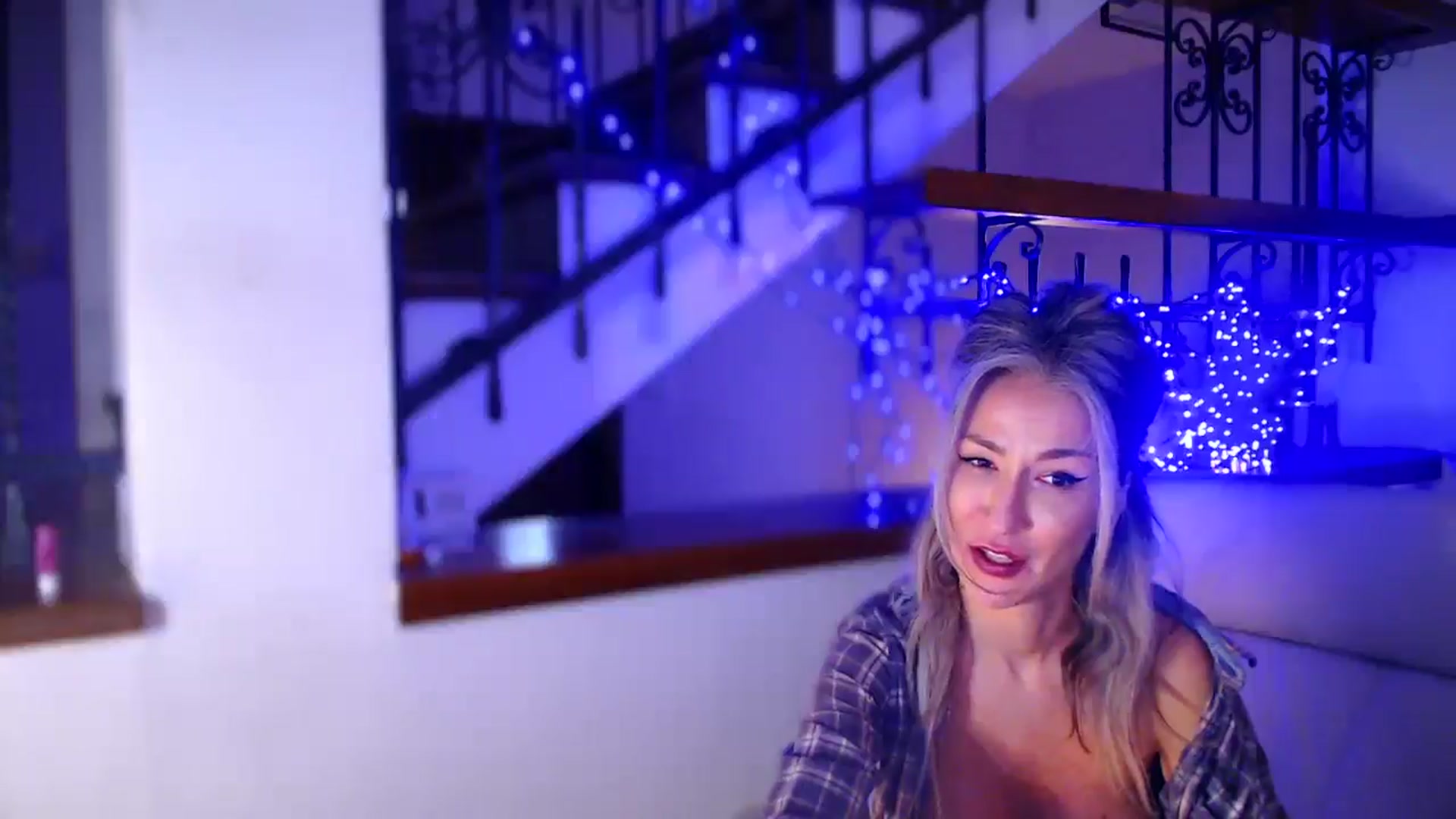 Gallery image thumbnail from YourguiltyPus's myfreecams stream on, 01/02/2026, 13:20 image 12 of 20