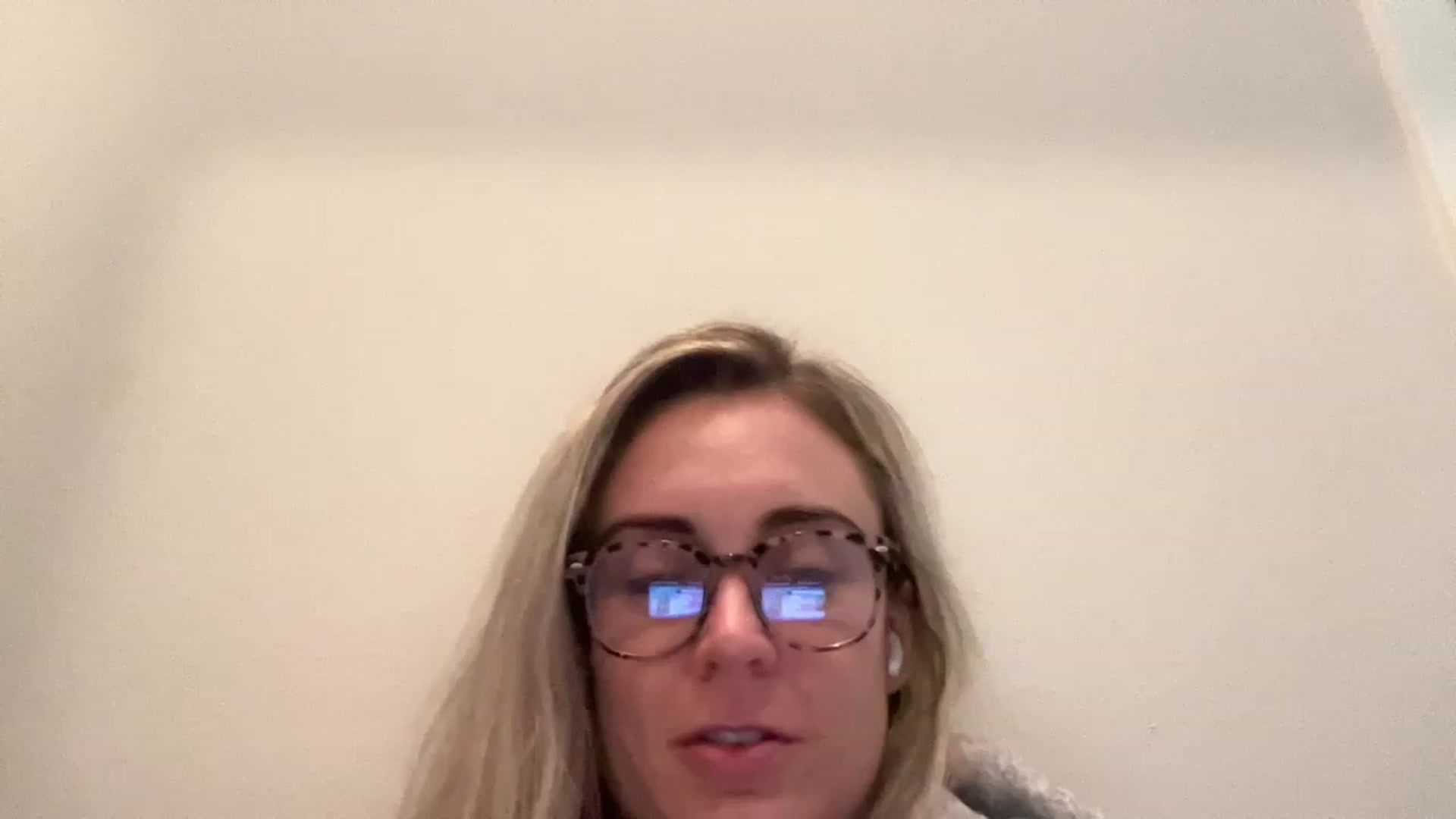 Gallery image thumbnail from Youronlinegf's myfreecams stream on, 04/28/2023, 15:05 image 1 of 20