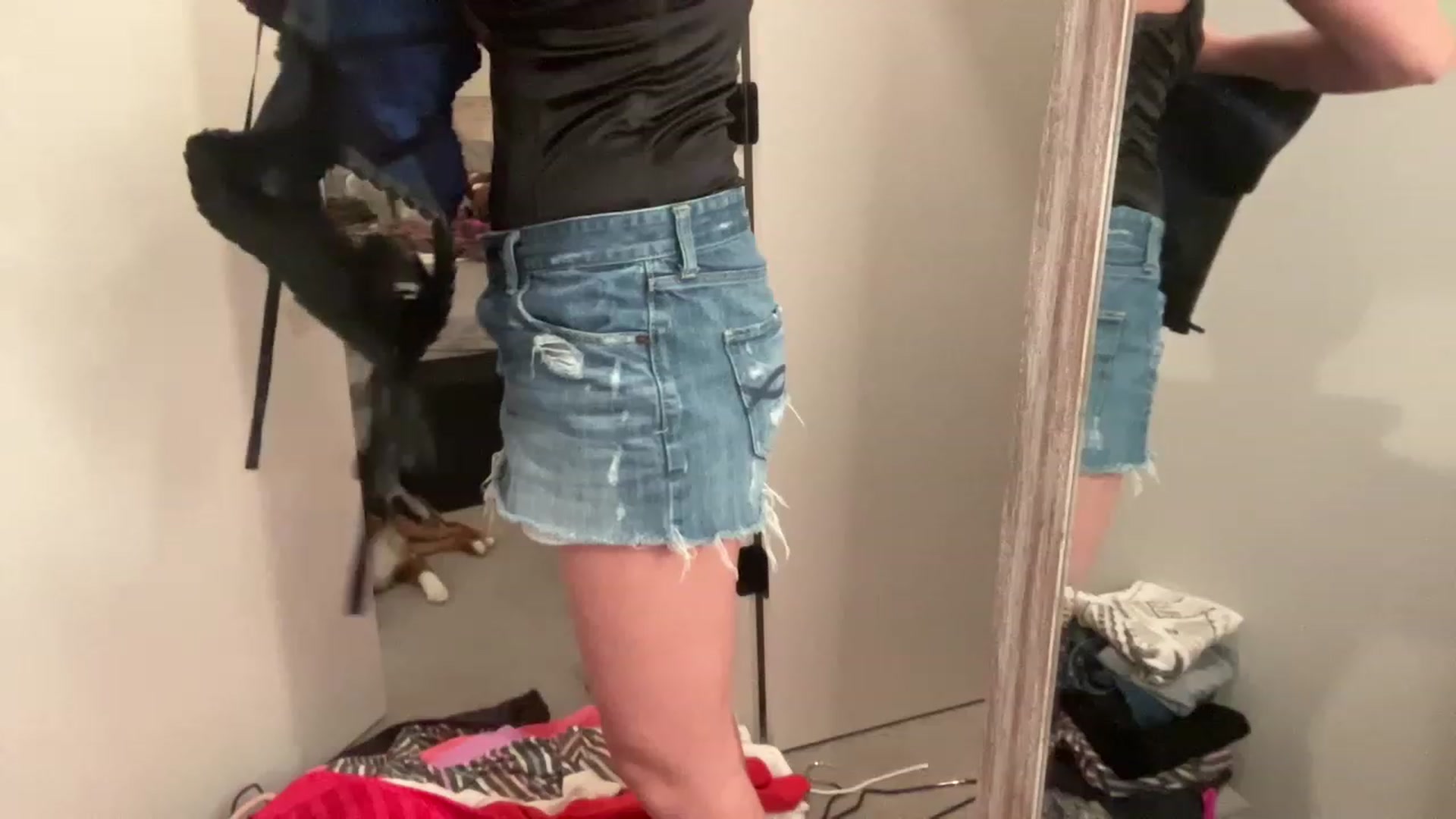 Gallery image thumbnail from Youronlinegf's myfreecams stream on, 05/01/2023, 19:22 image 2 of 20
