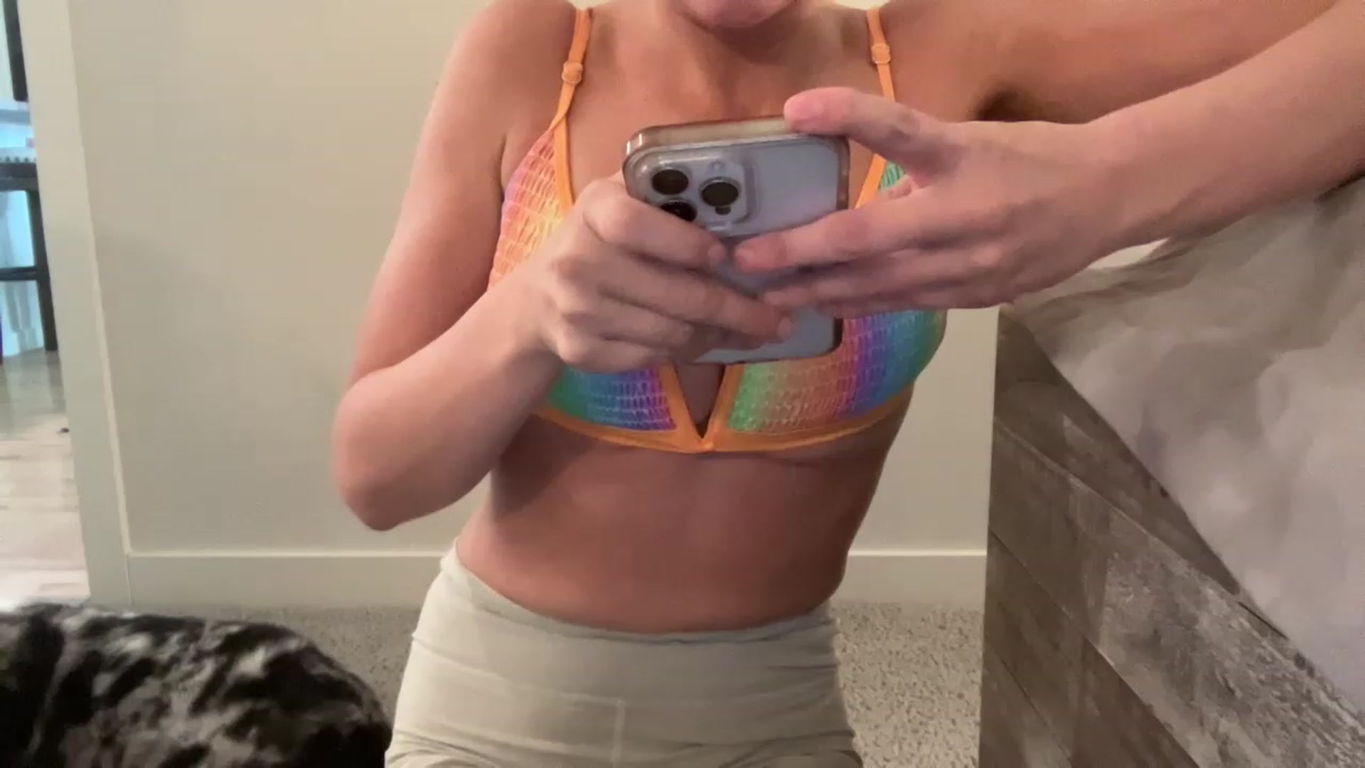 Gallery image thumbnail from Youronlinegf's myfreecams stream on, 05/01/2023, 20:18 image 5 of 20